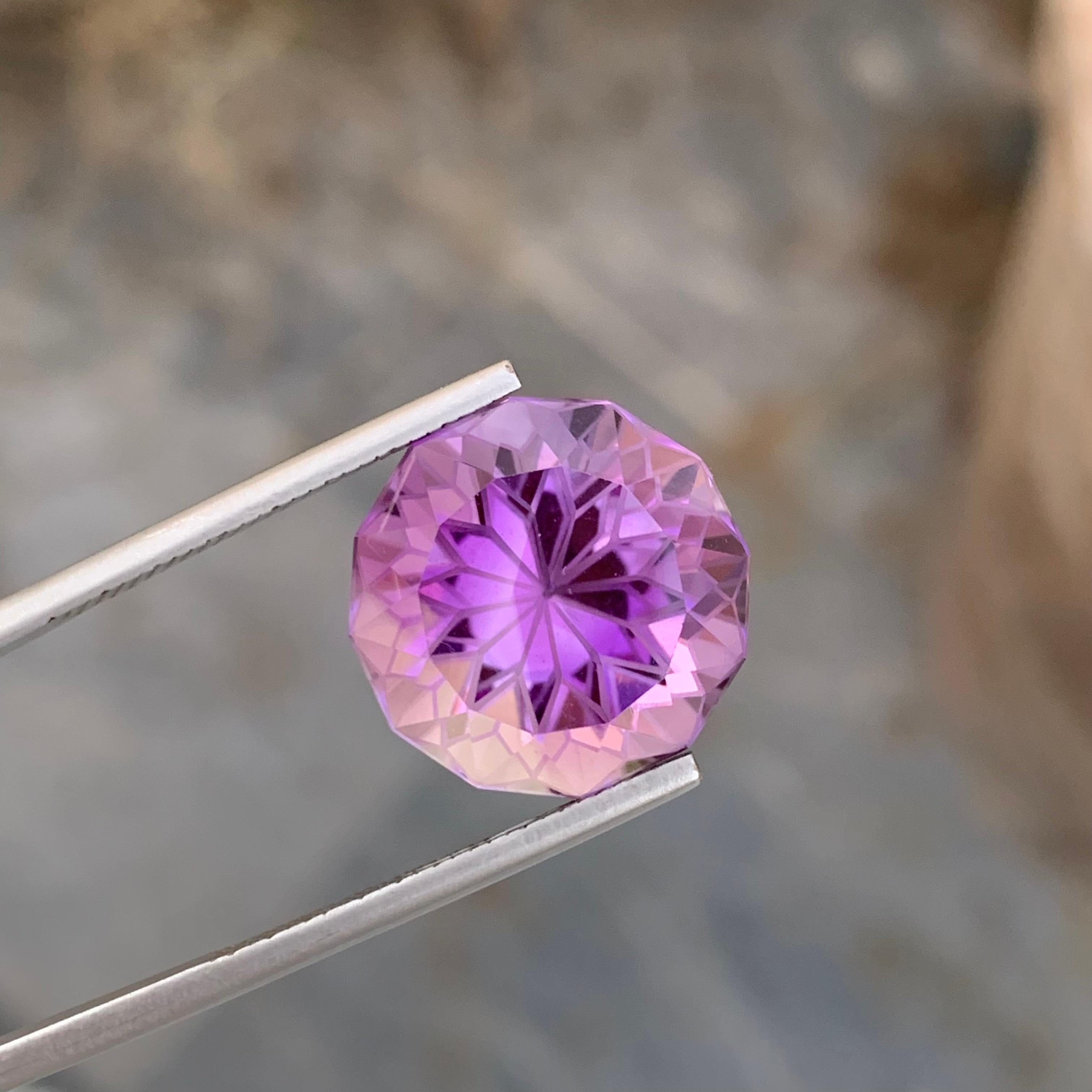 Arts and Crafts 15.10 Carat Natural Loose Amethyst Round Shape Gem For Necklace Jewellery  For Sale