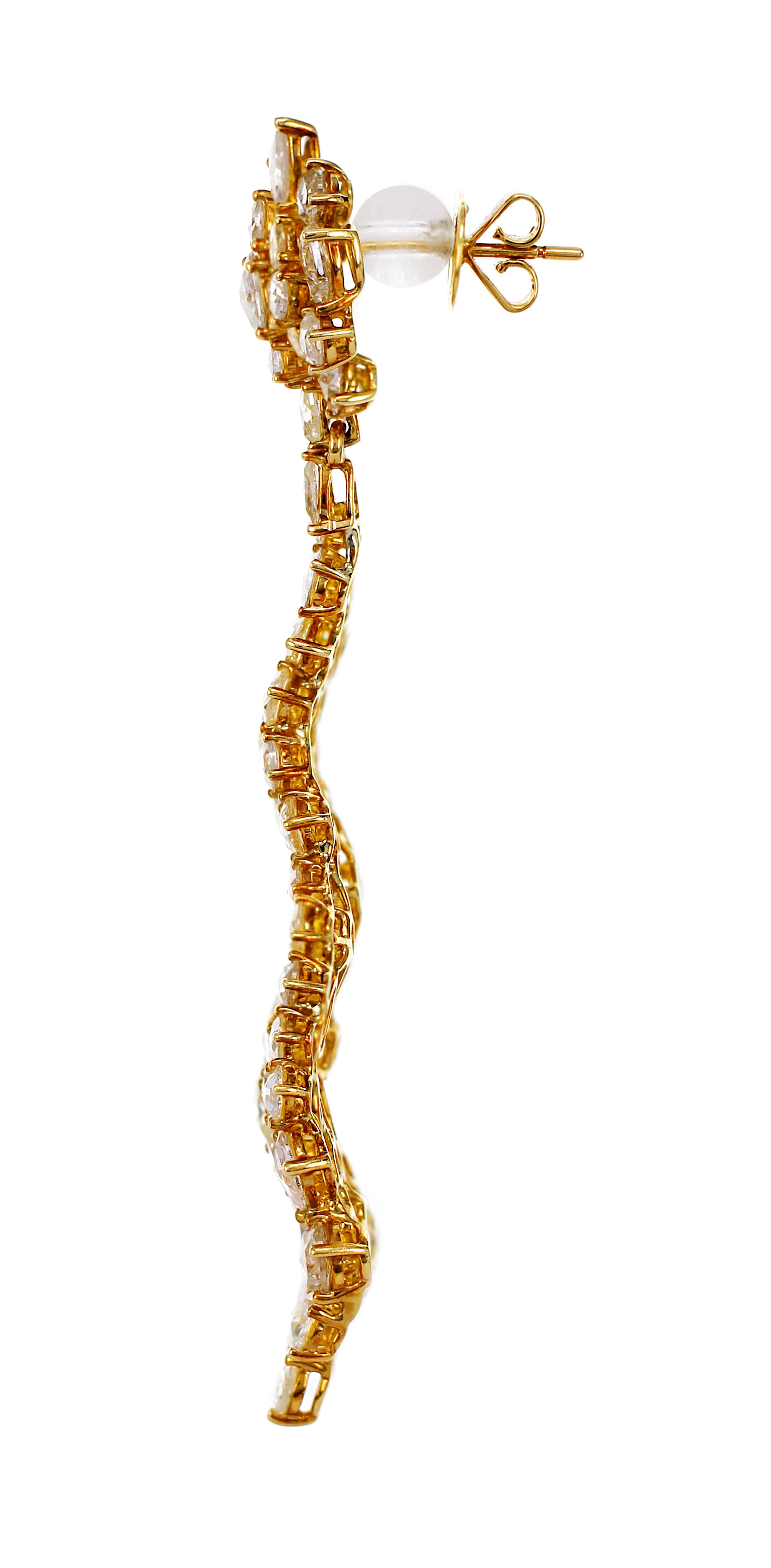 15.10 Carat Natural Yellow Diamond Old European Rose Cut Chandelier Earring In New Condition For Sale In Hung Hom, HK