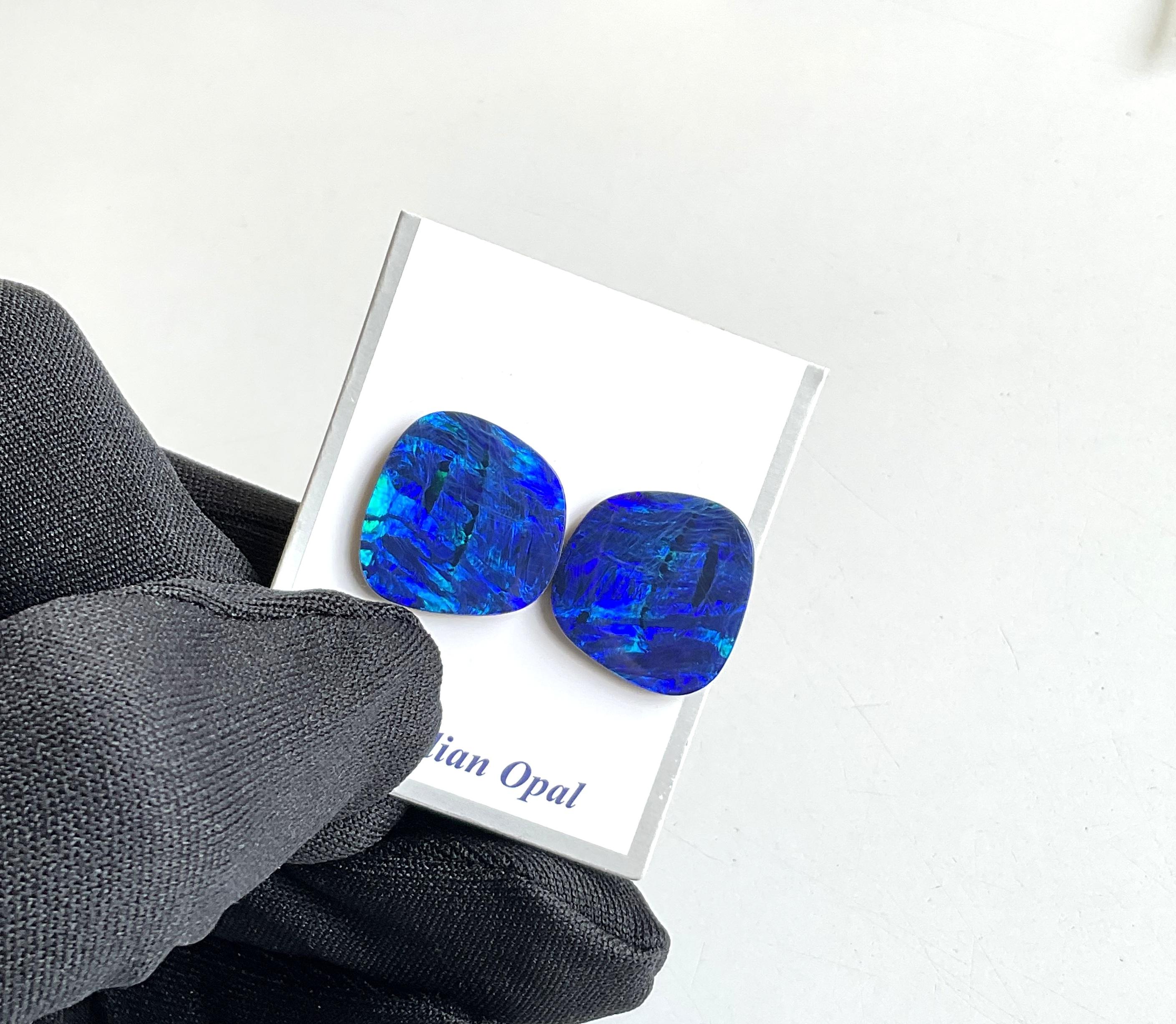 15.10 Carats Australian Opal Pair Royal Blue Flash play of Color Stone Gemstone For Sale 1