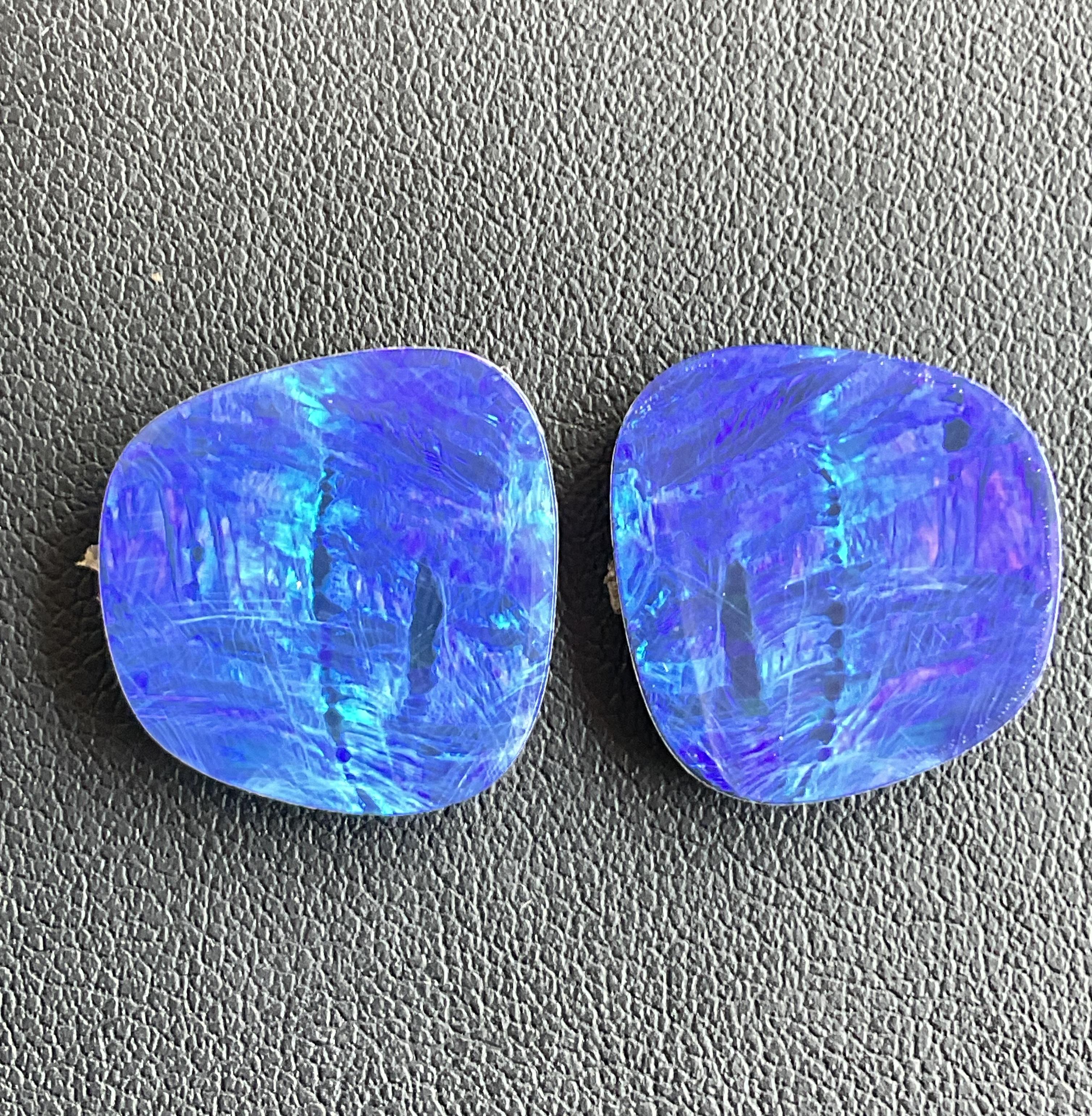 15.10 Carats Australian Opal Pair Royal Blue Flash play of Color Stone Gemstone For Sale 4