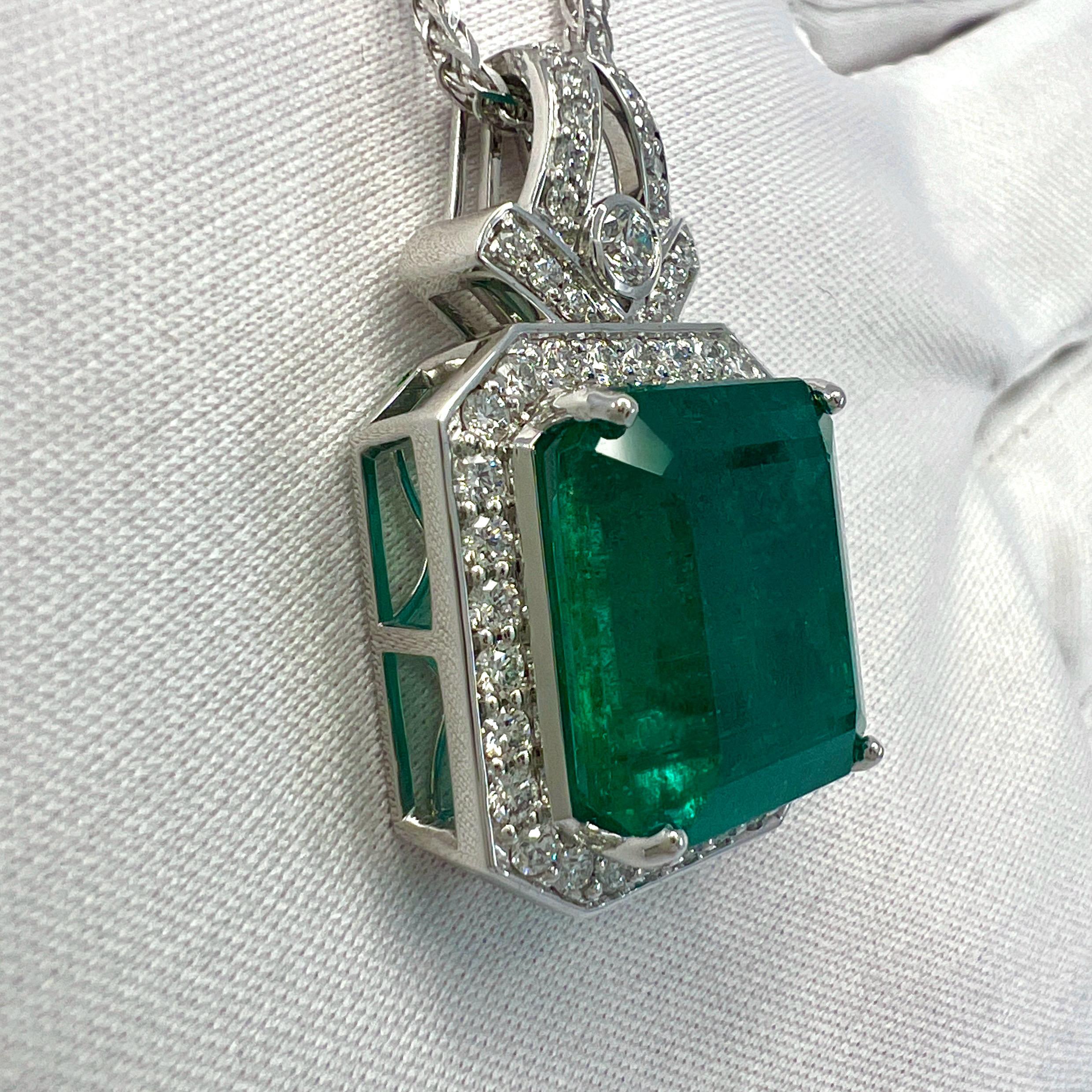 15.10ct GIA Certified Zambia Emerald & Diamond 18k White Gold Pendant Necklace For Sale 4