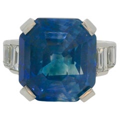 15.11 Carats Ceylon blue Sapphire and Diamond Ring