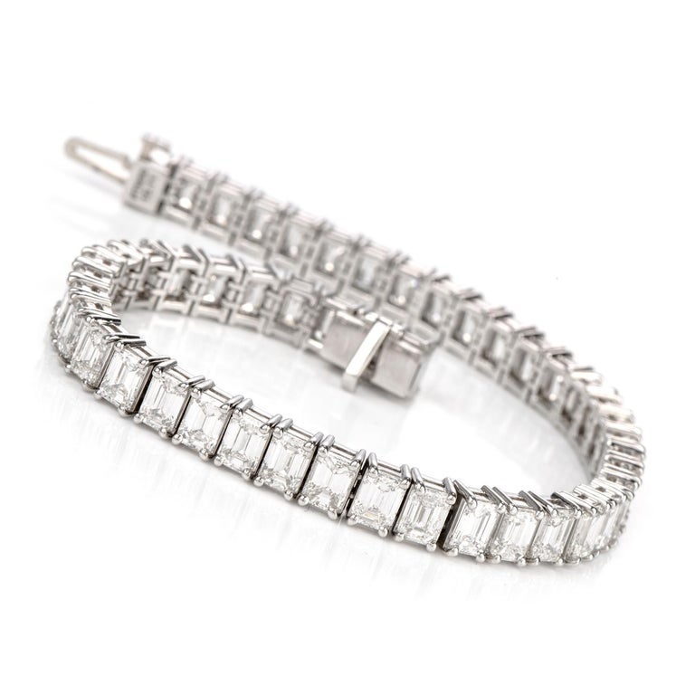 15.11 Carat Emerald-Cut Diamond Platinum Line Tennis Bracelet For Sale