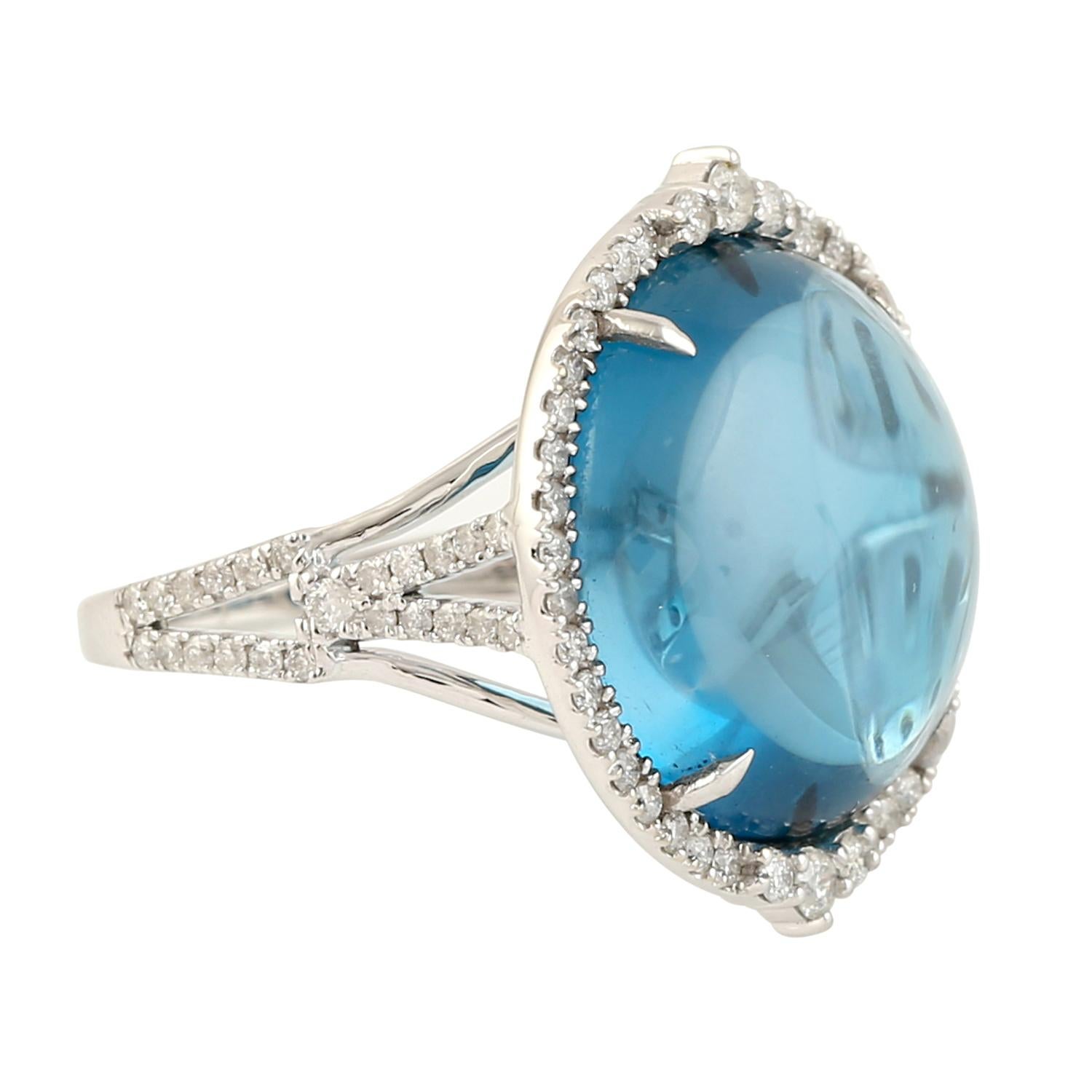 Mixed Cut 15.14 ct Oval Shaped Blue Topaz Cocktail Ring w/ Diamonds Made In 18k White Gold For Sale