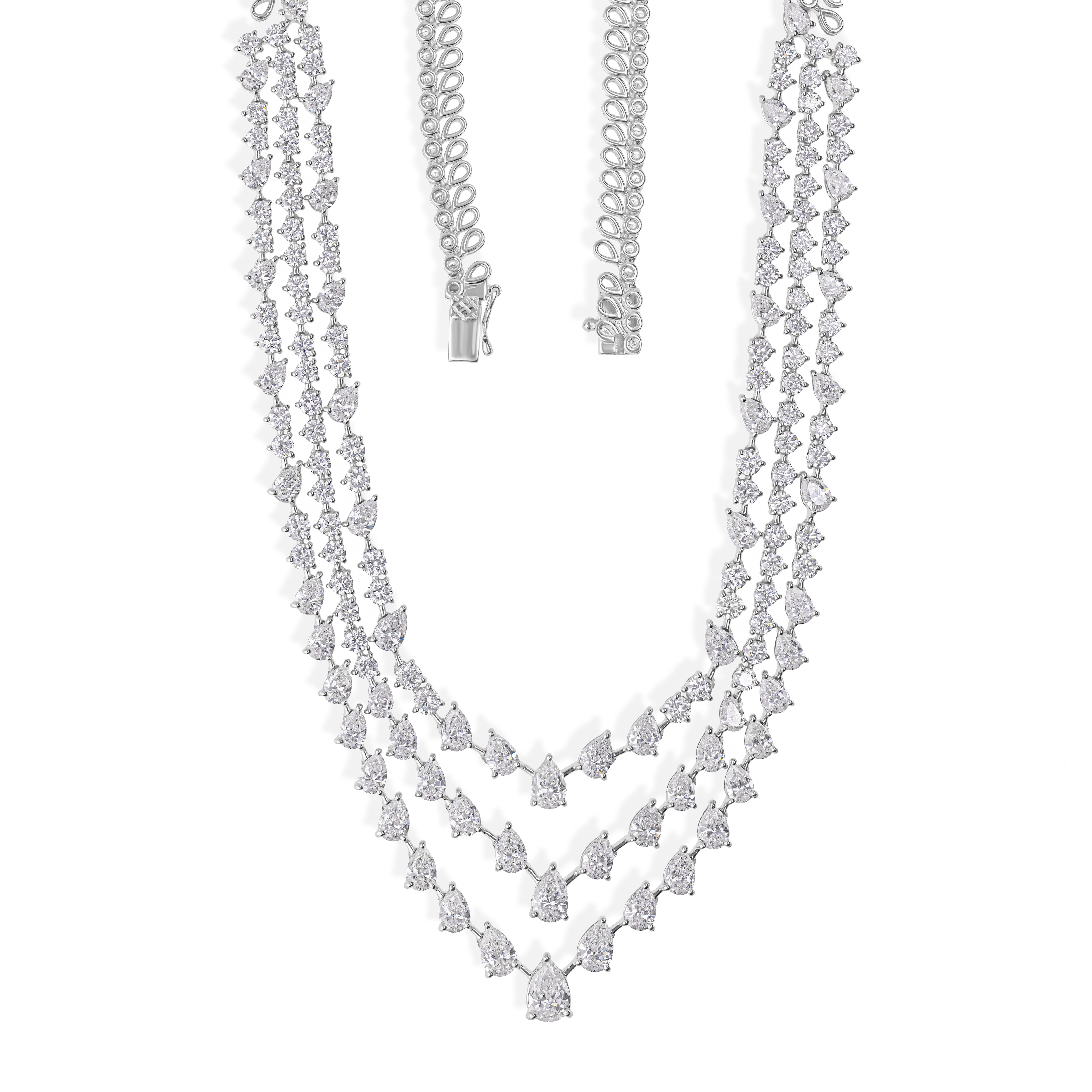 15.15Ct SI/H Natürlicher Diamant Dreilagige Hochzeitskette 18 Karat Weißgold Damen im Angebot