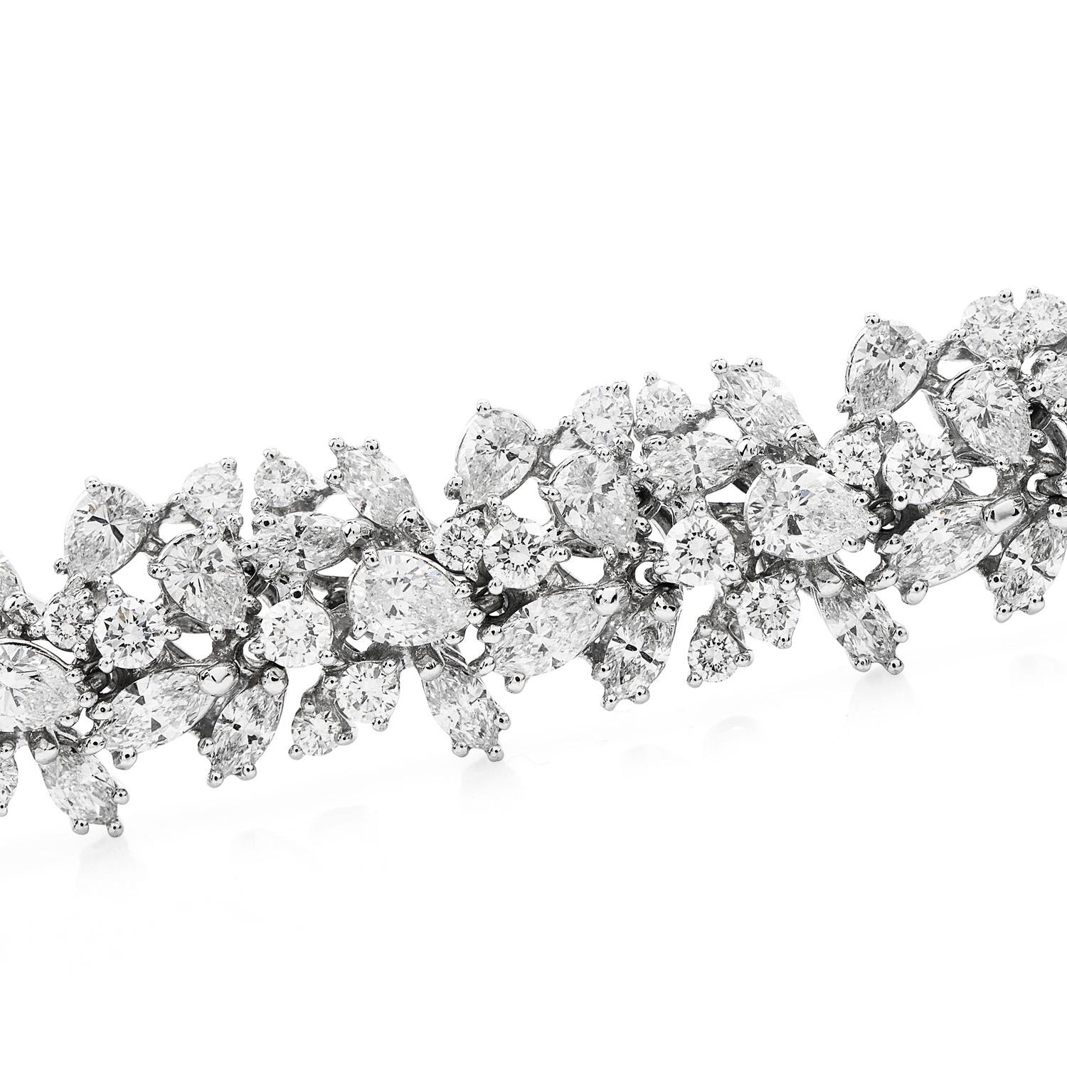 Estate Diamond 18K Gold Elegant Cluster Floral Links Bracelet

Sparkle and dazzle with this diamond 18K Gold Links Bracelet,

inspired by a floral motif with a total weight of

approximately 39.0 grams.

Expertly crafted in solid heavy 18K white