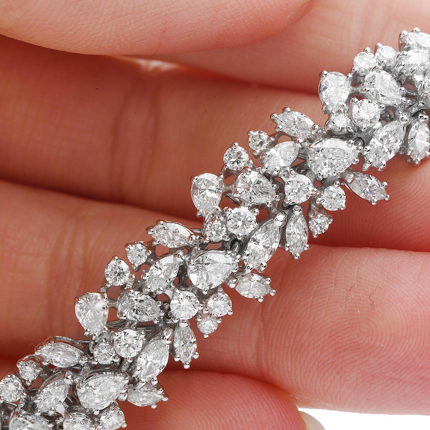 Women's or Men's 15.16cts Diamond 18K Gold Elegant Cluster Floral Links Bracelet