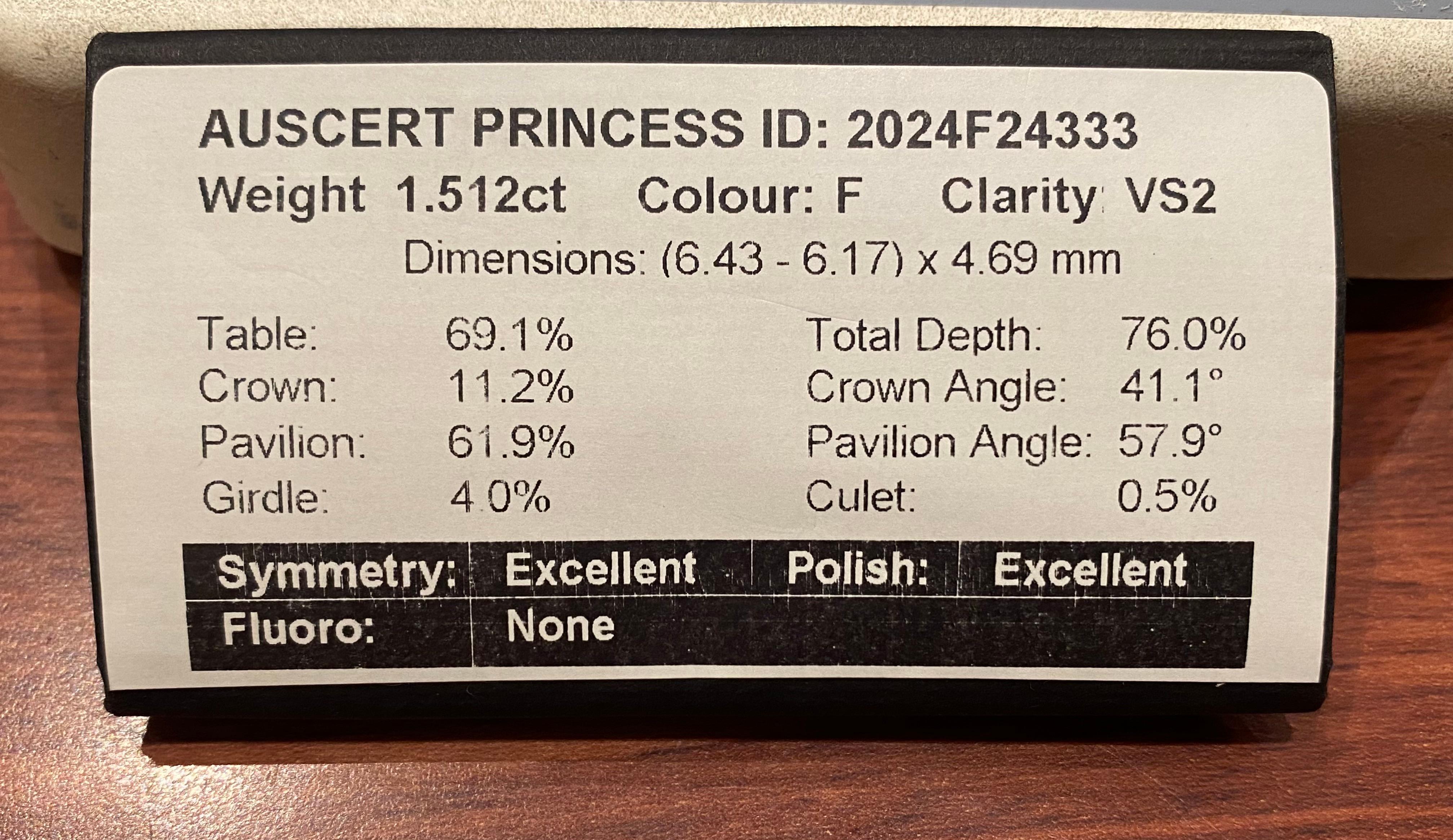 1,51 Karat loser natürlicher Diamant im Prinzessinnenschliff, AusCert, F/VS2 Wert bei 39000 $. im Zustand „Hervorragend“ im Angebot in MELBOURNE, AU