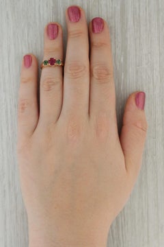 1.51ctw 3-Stone Rubellite Green Tourmaline Ring 14k Yellow Gold Size 5.25
