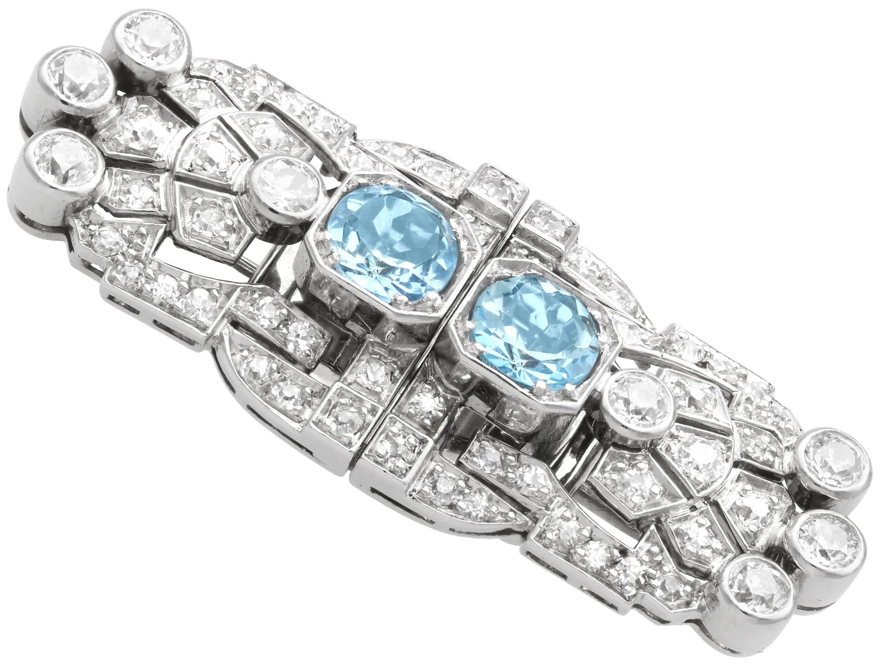 Women's or Men's 1.52 Carat Aquamarine and 2.92 Carat Diamond, 18k White Gold Double Clip Brooch For Sale