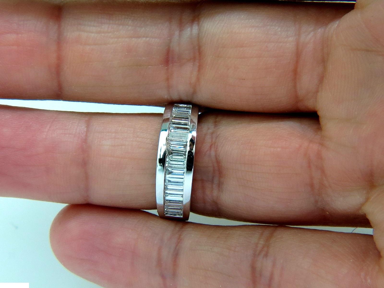 Bracelet en diamants baguettes classiques de 1,52 carat G/VS 14 carats A++ en vente 1