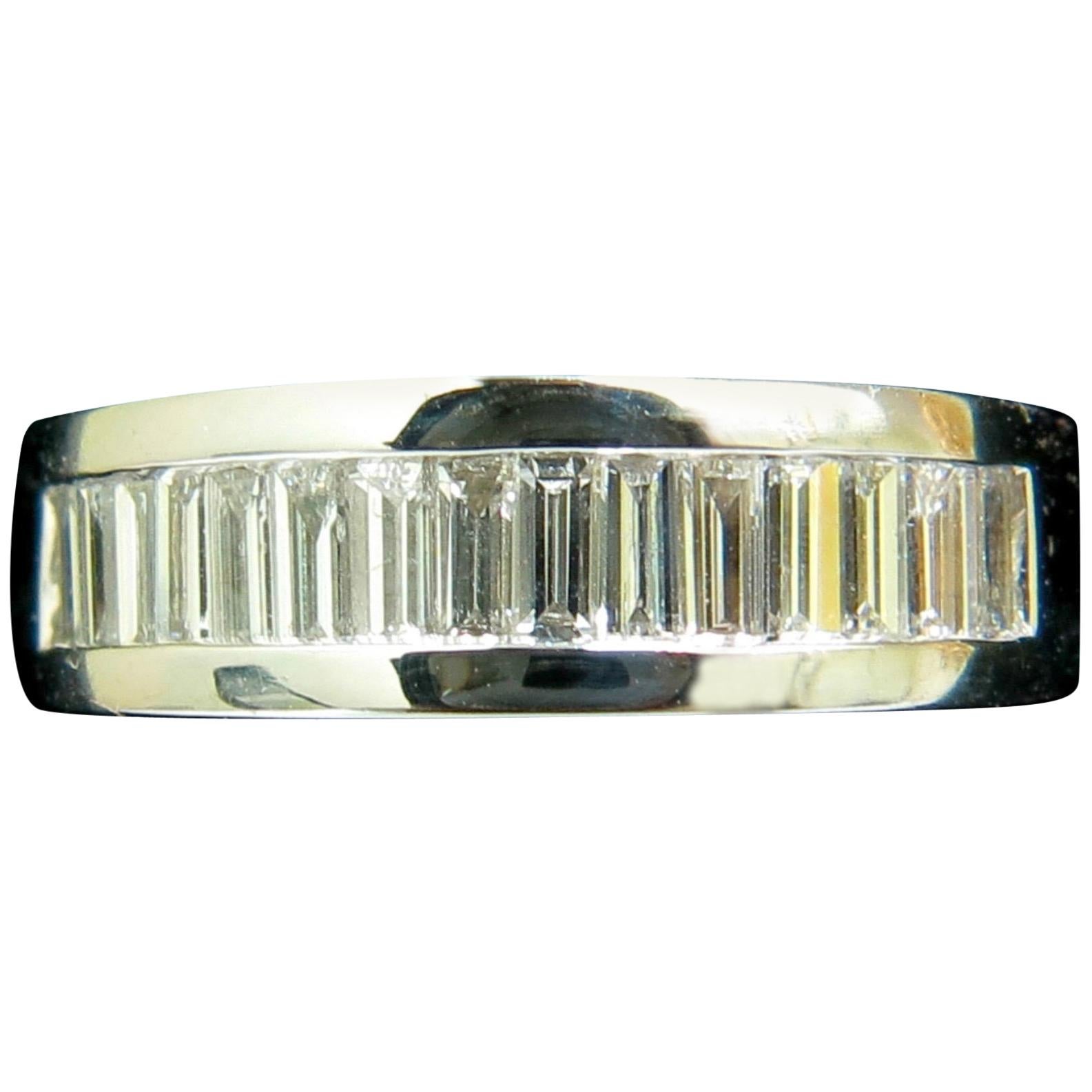 Bracelet en diamants baguettes classiques de 1,52 carat G/VS 14 carats A++ en vente