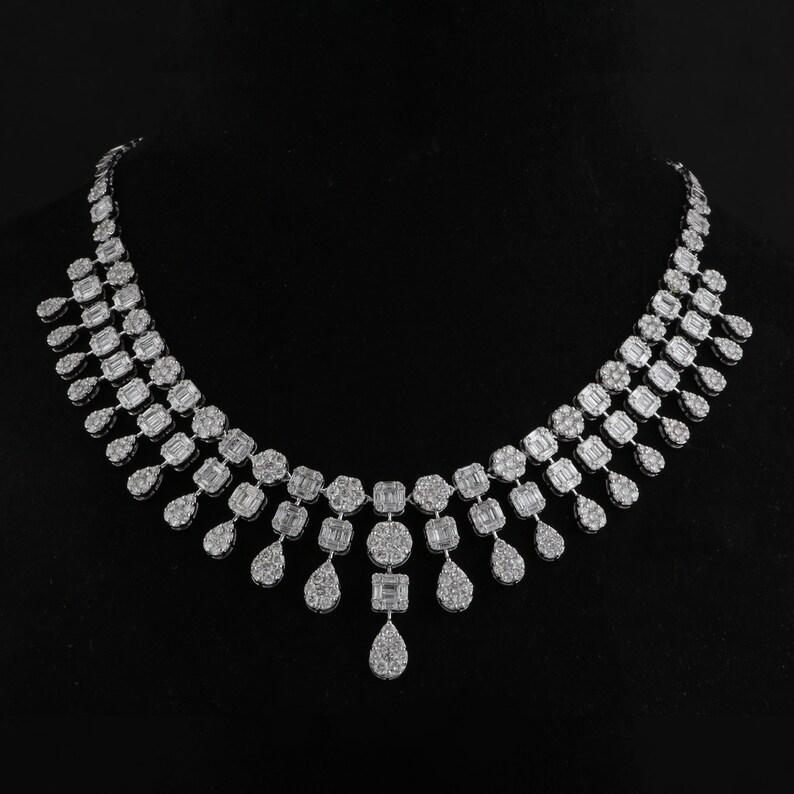 Mixed Cut 15.2 Carat Diamond 14 Karat White Gold Statement Necklace For Sale