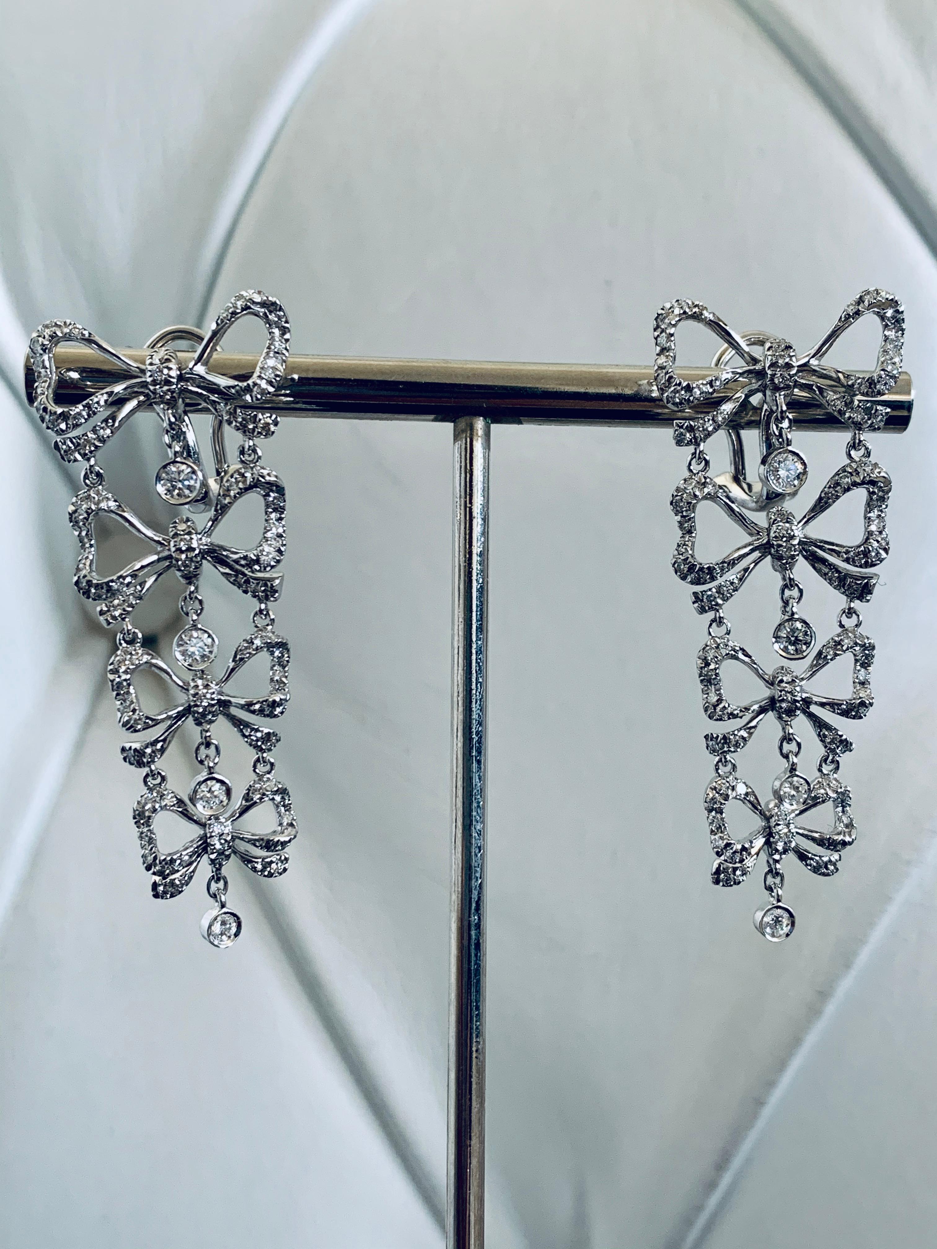 Brilliant Cut 1.52 Carat Diamond set in 18Kt White Gold Stefan Hafner Dangling Earrings