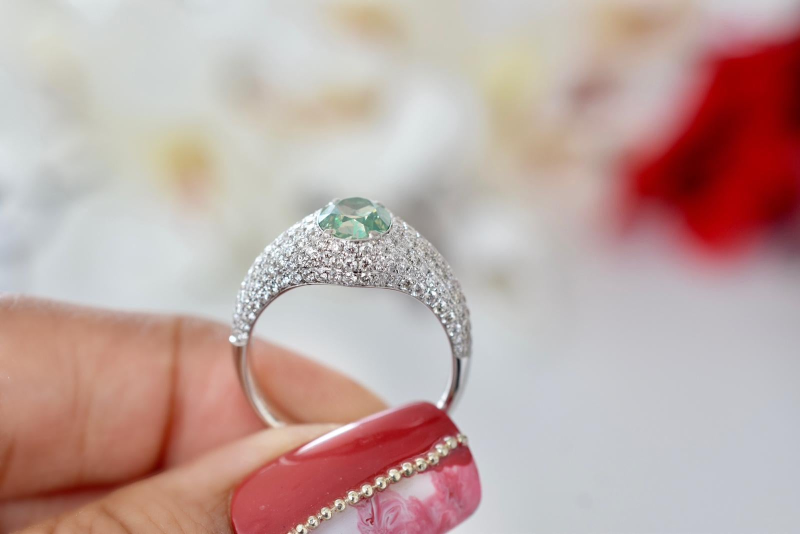 **100% NATURAL FANCY COLOUR DIAMOND JEWELLERIES**

✪ Jewelry Details ✪

♦ MAIN STONE DETAILS

➛ Stone Shape: Oval 
➛ Stone Color: Fancy Green Yellow
➛ Stone Weight: 1.52 carats
➛ Clarity: I1
➛ GIA certified

♦ SIDE STONE DETAILS

➛ Side White