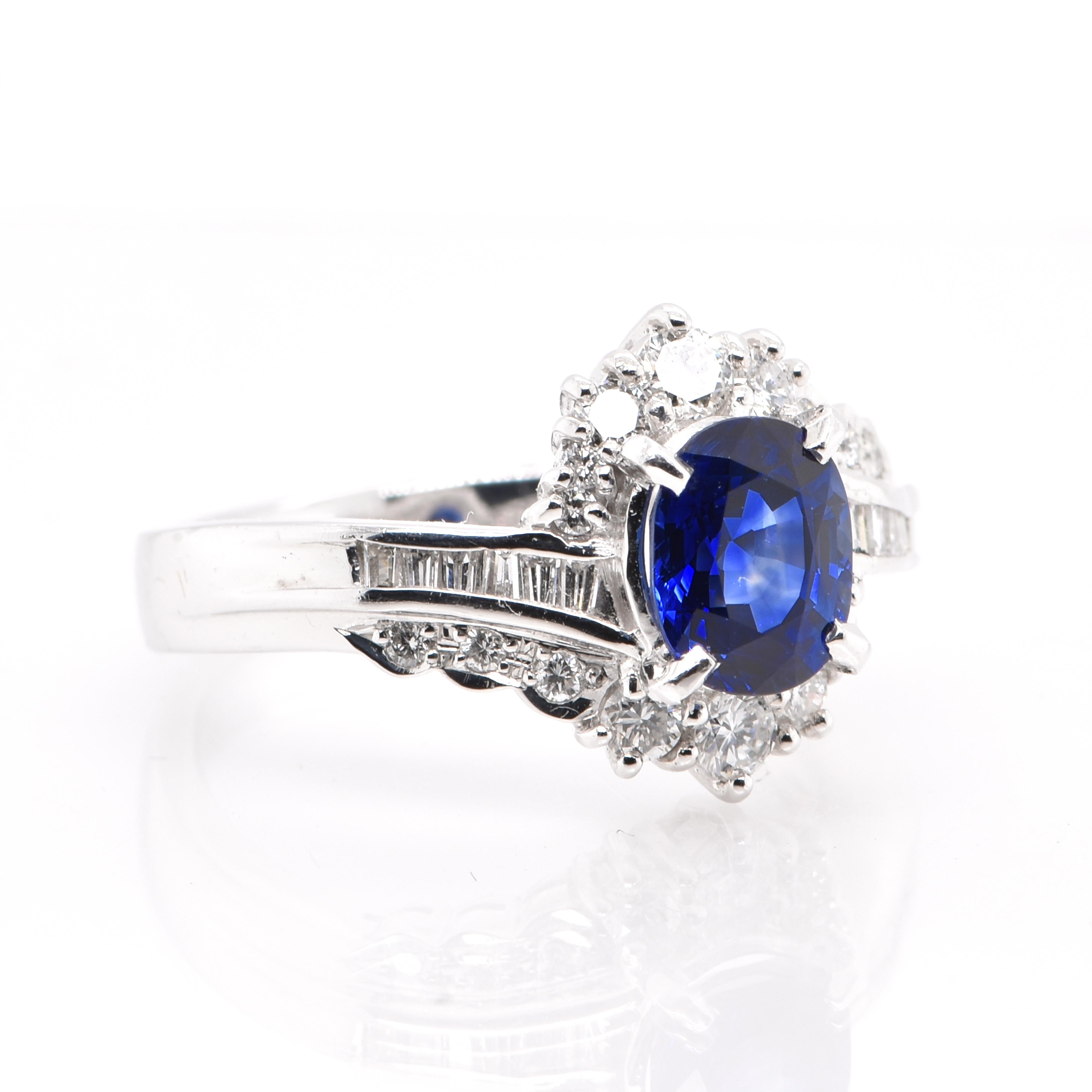 Modern 1.52 Carat Natural Royal Blue Sapphire and Diamond Ring Set in Platinum For Sale