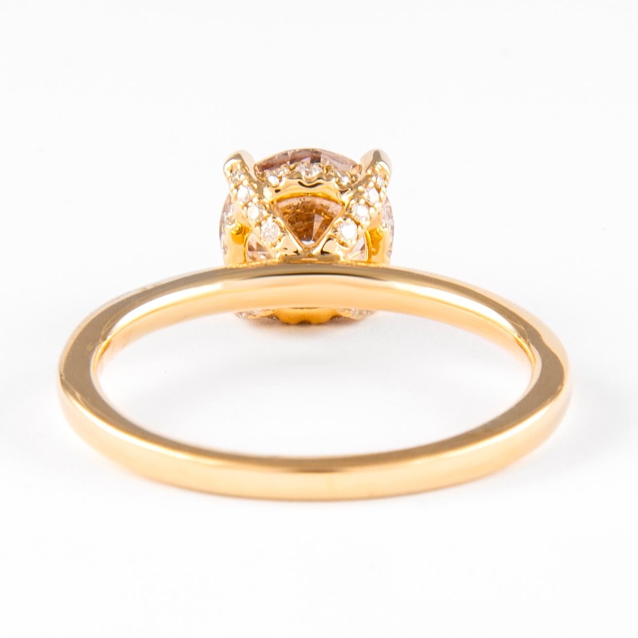 Anillo solitario de diamante brillante redondo de 1,52 quilates y oro amarillo de 18 quilates en Nuevo estado para la venta en BEVERLY HILLS, CA