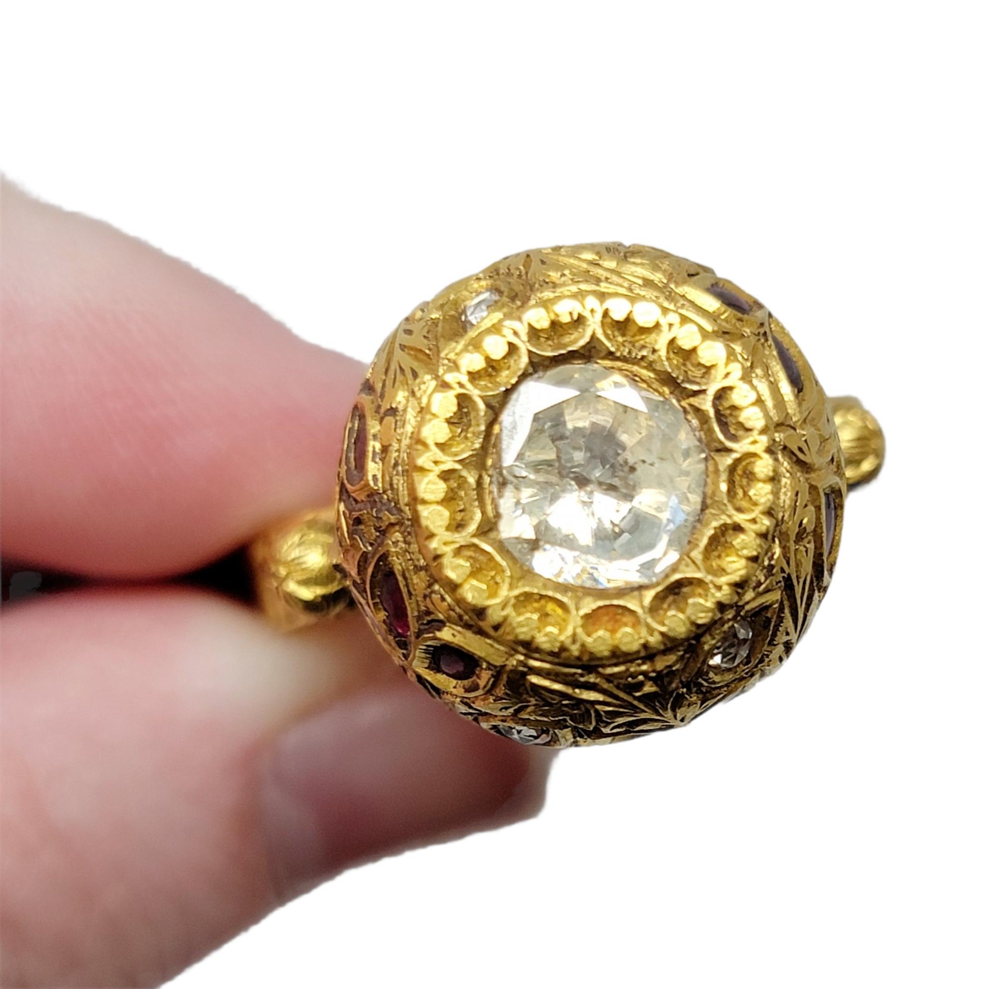 1.52 Carat Total Polki and Rose Cut Diamond Ring 21 Karat Yellow Gold Ornate For Sale 5