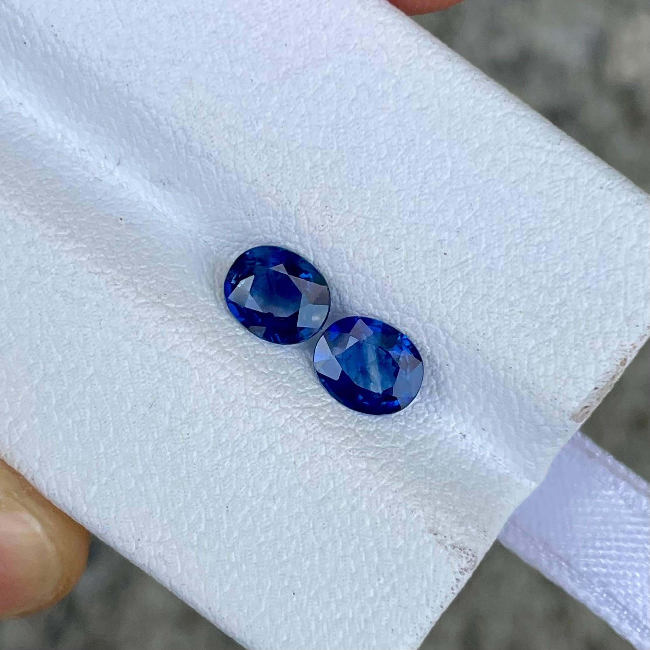 1,52 Karat Blauer Saphir Paar Ovalschliff Natürlicher Sri Lanka's Edelstein (Moderne)