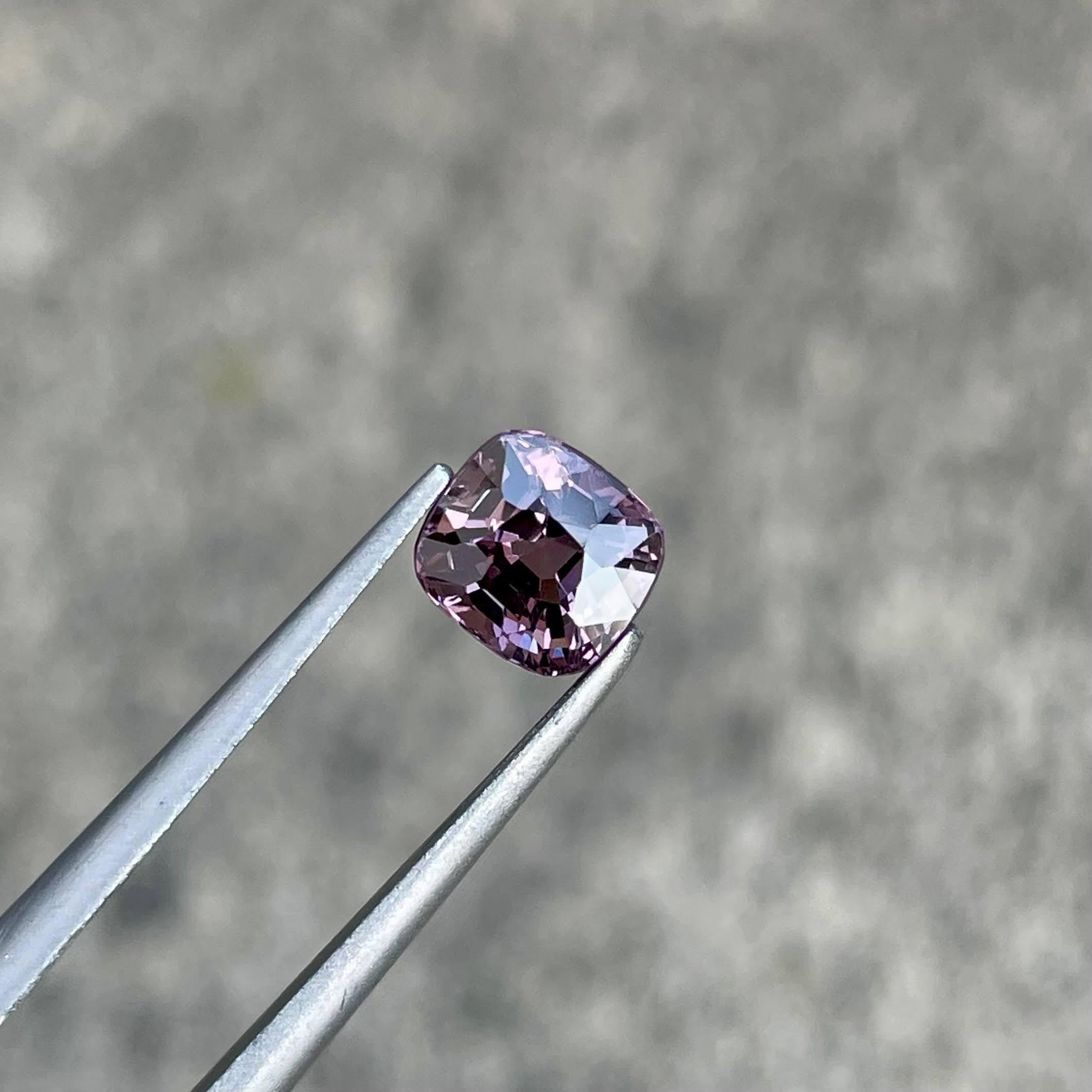 1.52 carats Purplish Pink Burmese Spinel Cushion Cut Natural Gemstone For Sale 1