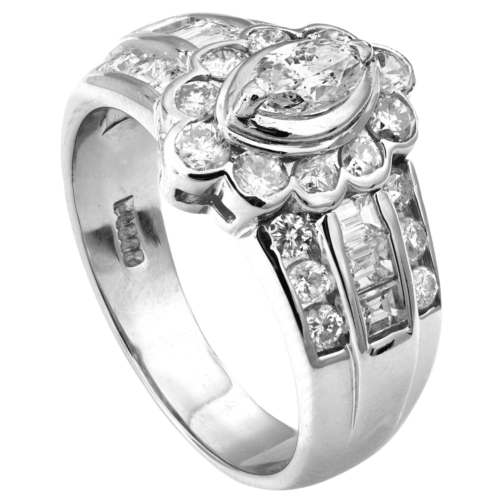 3.52 ct Natural White Round Brilliant Diamonds Dome Ring For Sale at