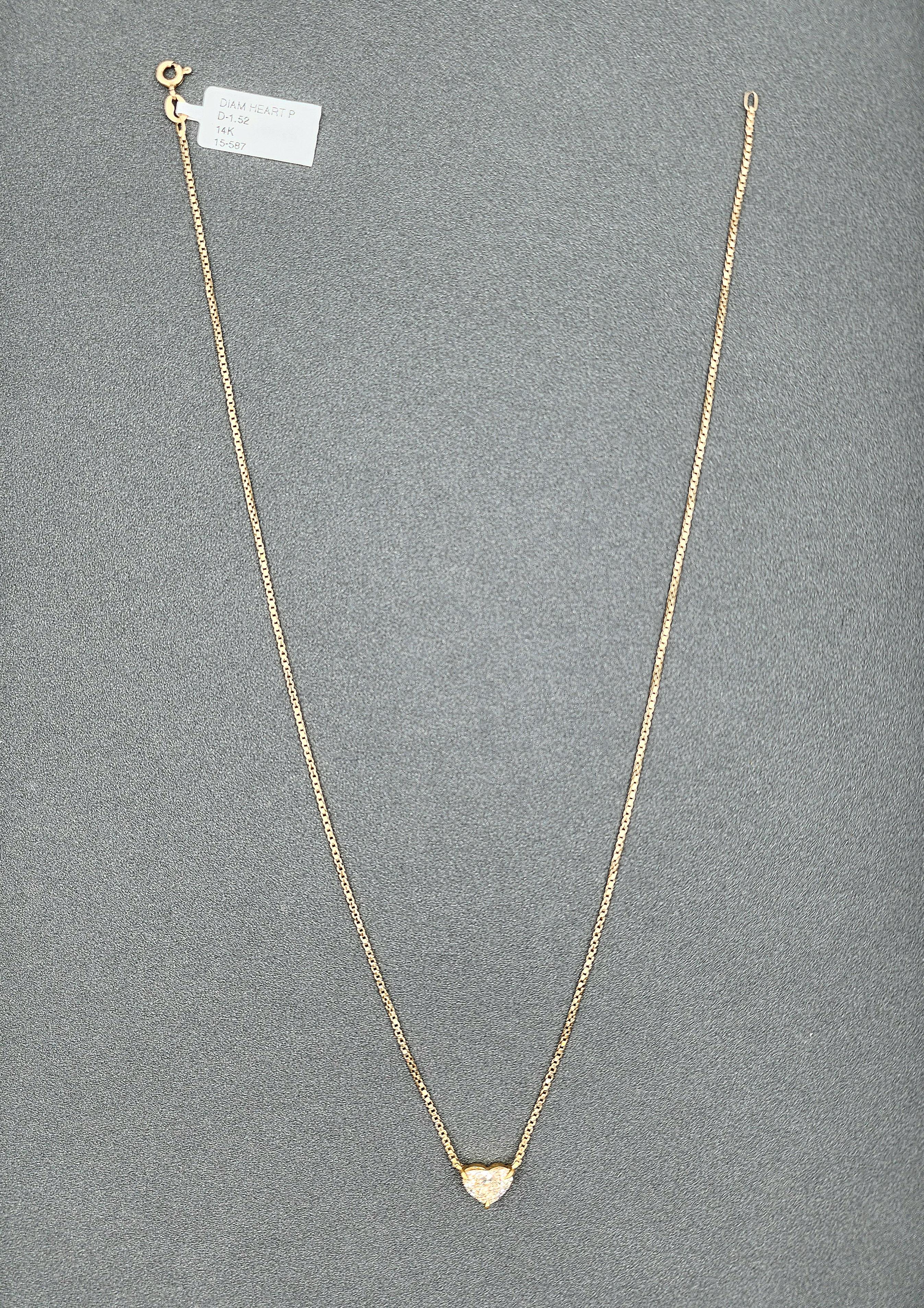Heart Cut 1.52 ct Natural Yellow Heart Diamond Pendant For Sale