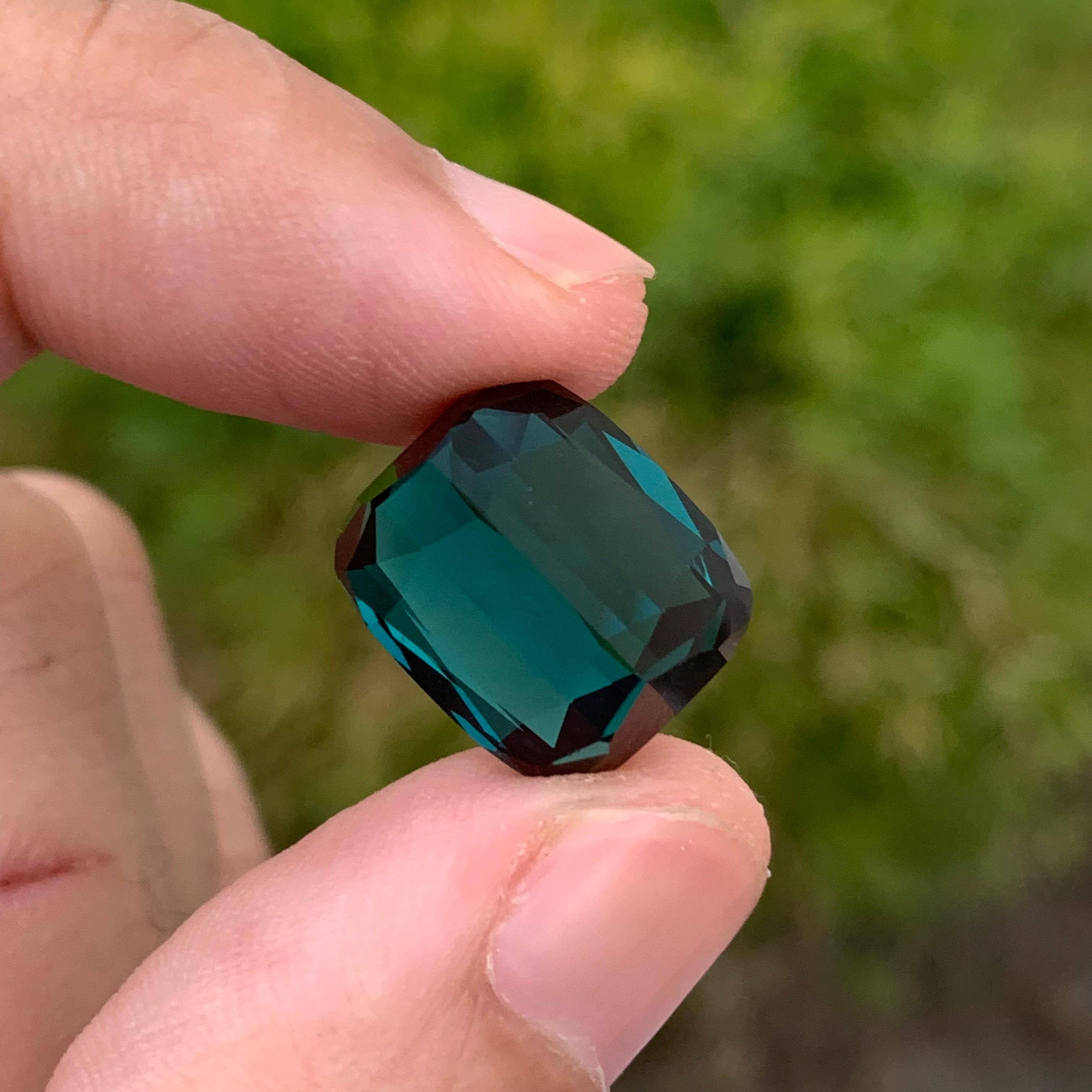 Women's or Men's 15.20 Carat Natural Loose Indicolite Tourmaline Big Cushion Shape Gemstone For Sale