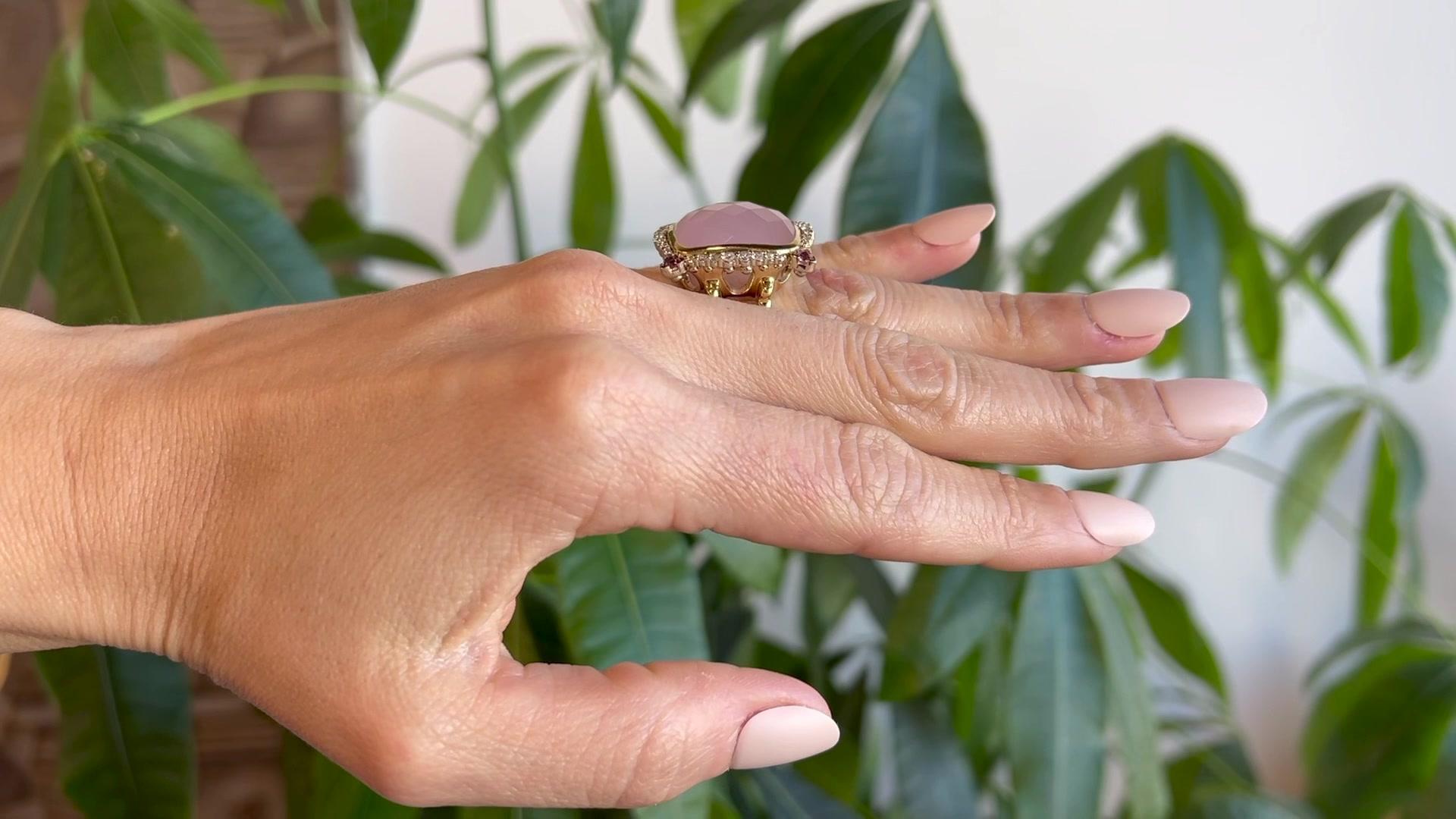 15.20 Carats Rose Quartz Diamond Pink Tourmaline 18K Yellow Gold Cocktail Ring In Excellent Condition In Beverly Hills, CA