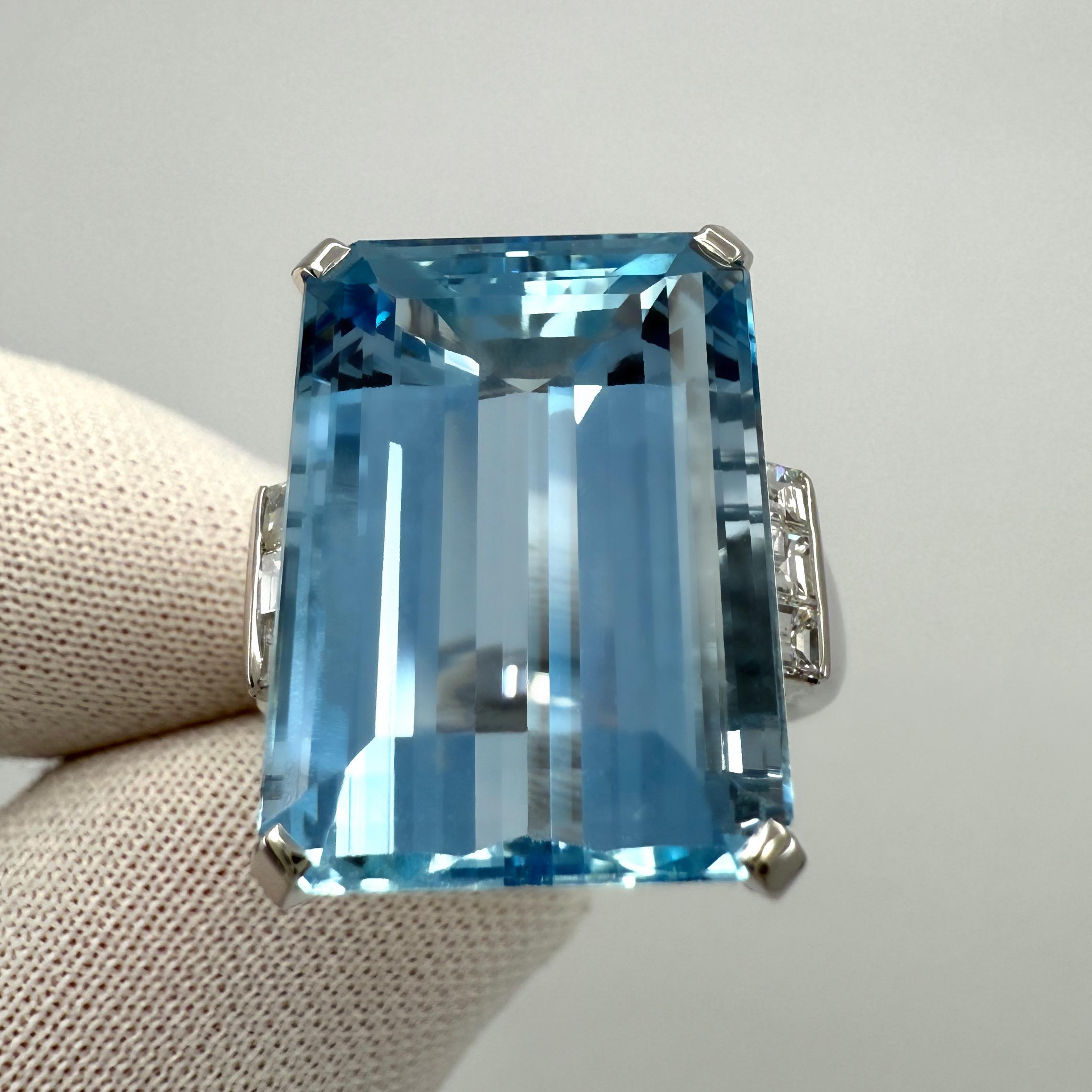Platinring 15.21 Karat feiner Santa Maria Blauer Aquamarin im Smaragdschliff und Diamant im Angebot 4