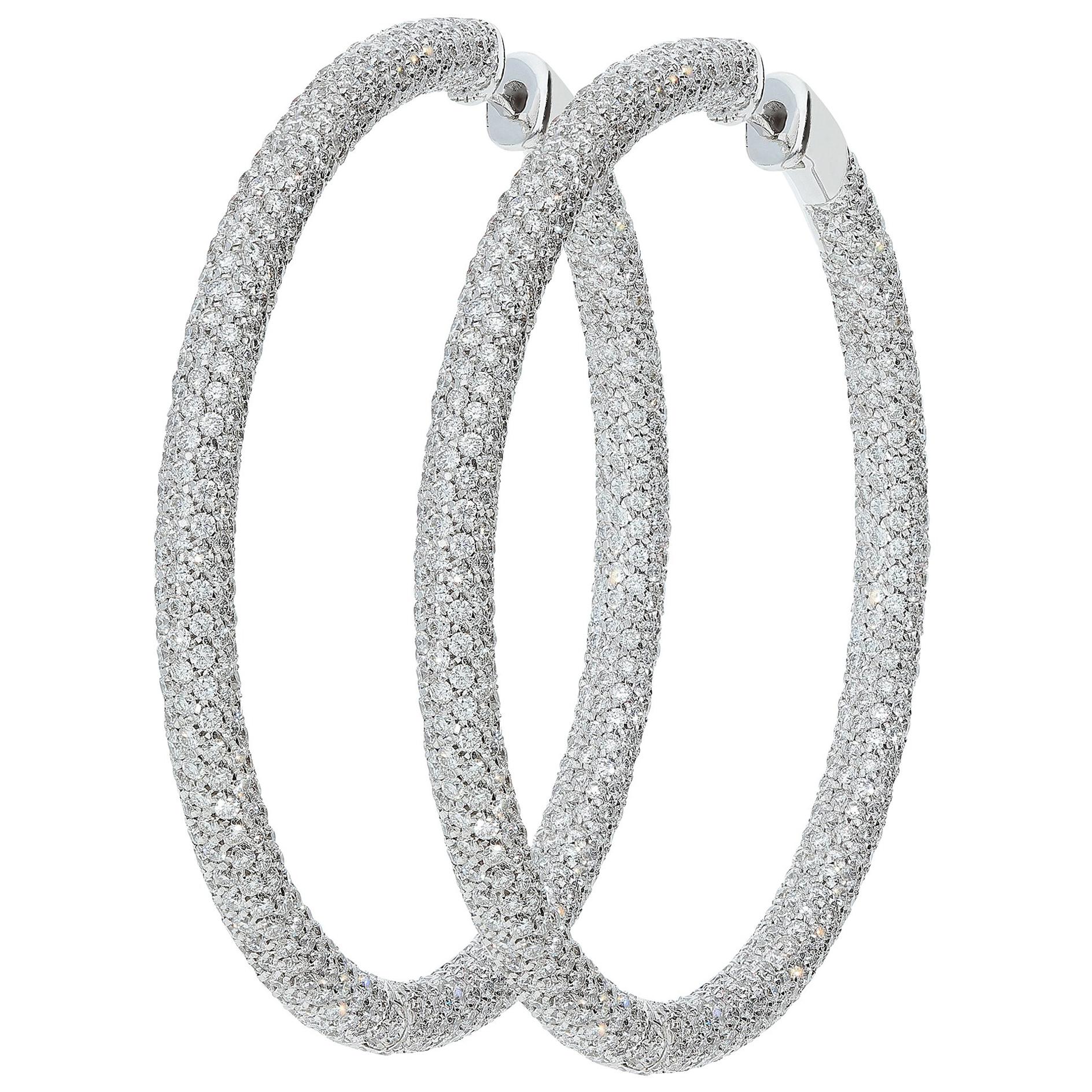 15.22 Carat White GVS Diamonds 18 Karat White Gold Big Hoop Pavé