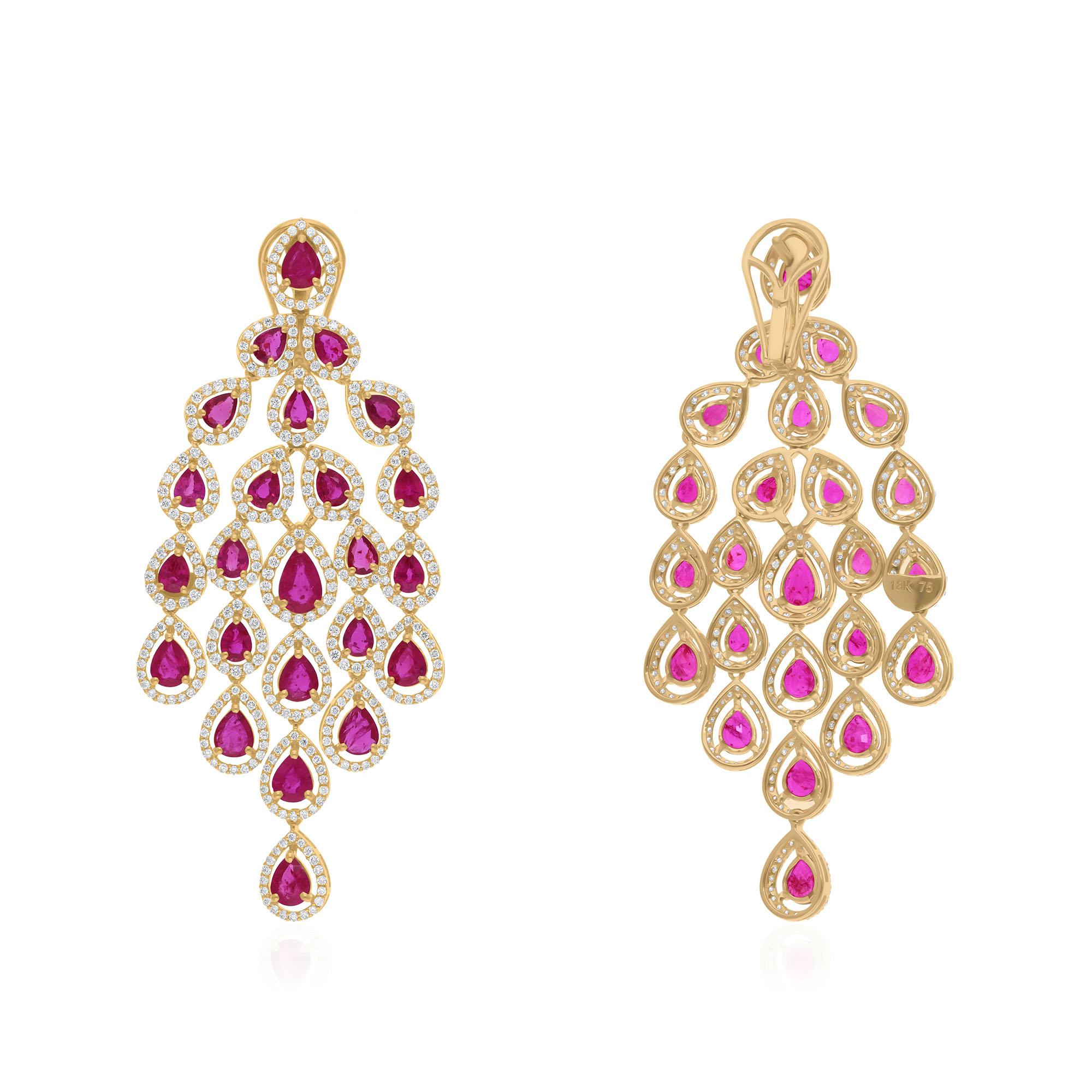 15.23Tcw Natürlicher Rubin Halo Diamant Kronleuchter Tropfen Ohrringe 18 Karat Gelbgold (Gemischter Schliff) im Angebot