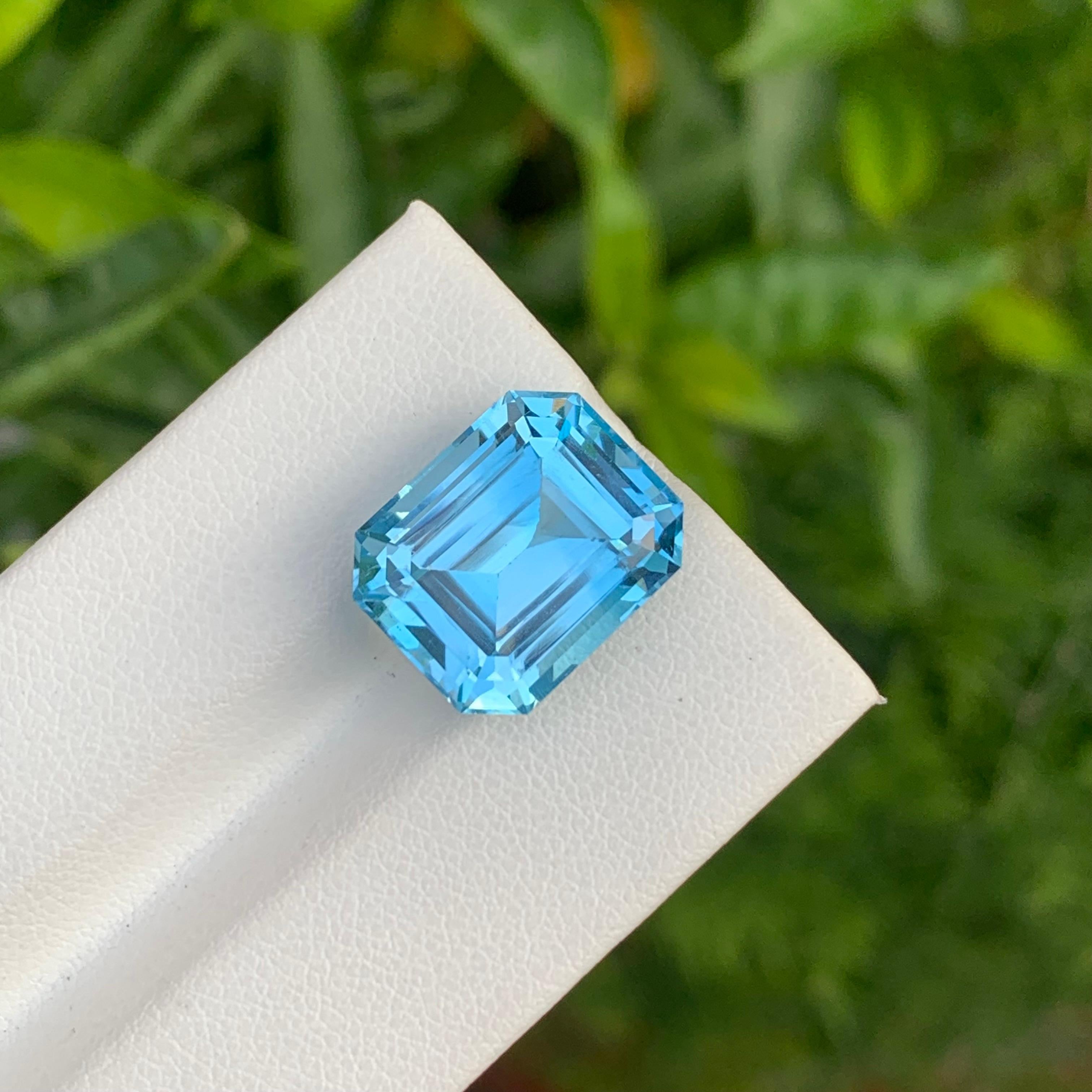 Arts and Crafts 15.25 Carat Natural Loose Blue Topaz Emerald Shape Gem For Jewellery