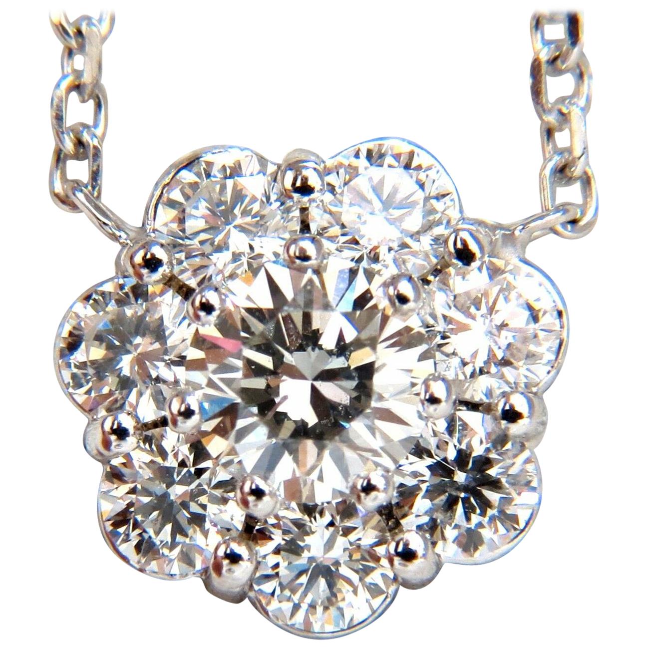 1.52ct Diamonds Halo Cluster Necklace 14kt For Sale