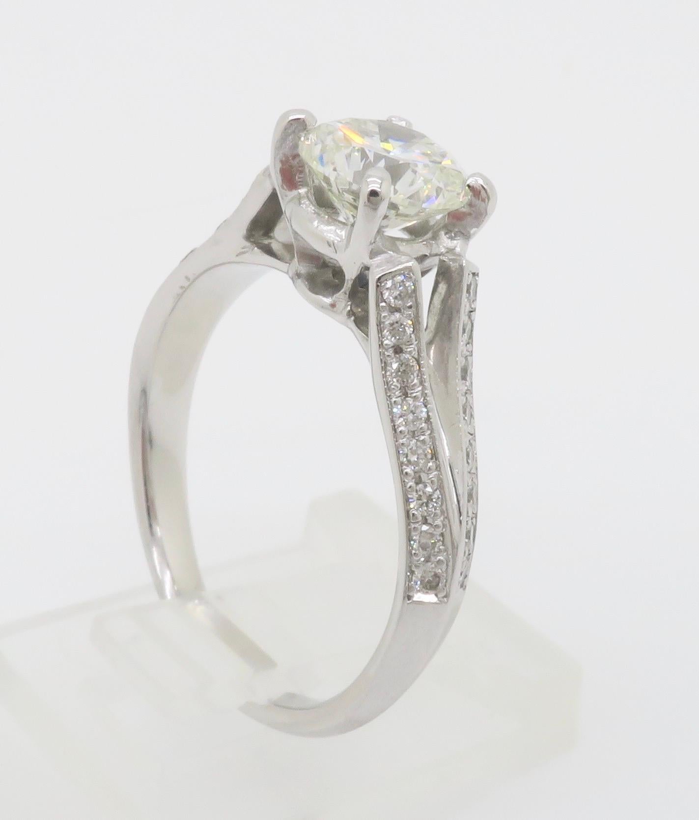 1.52CTW Split Shank Style Diamond Ring  For Sale 6