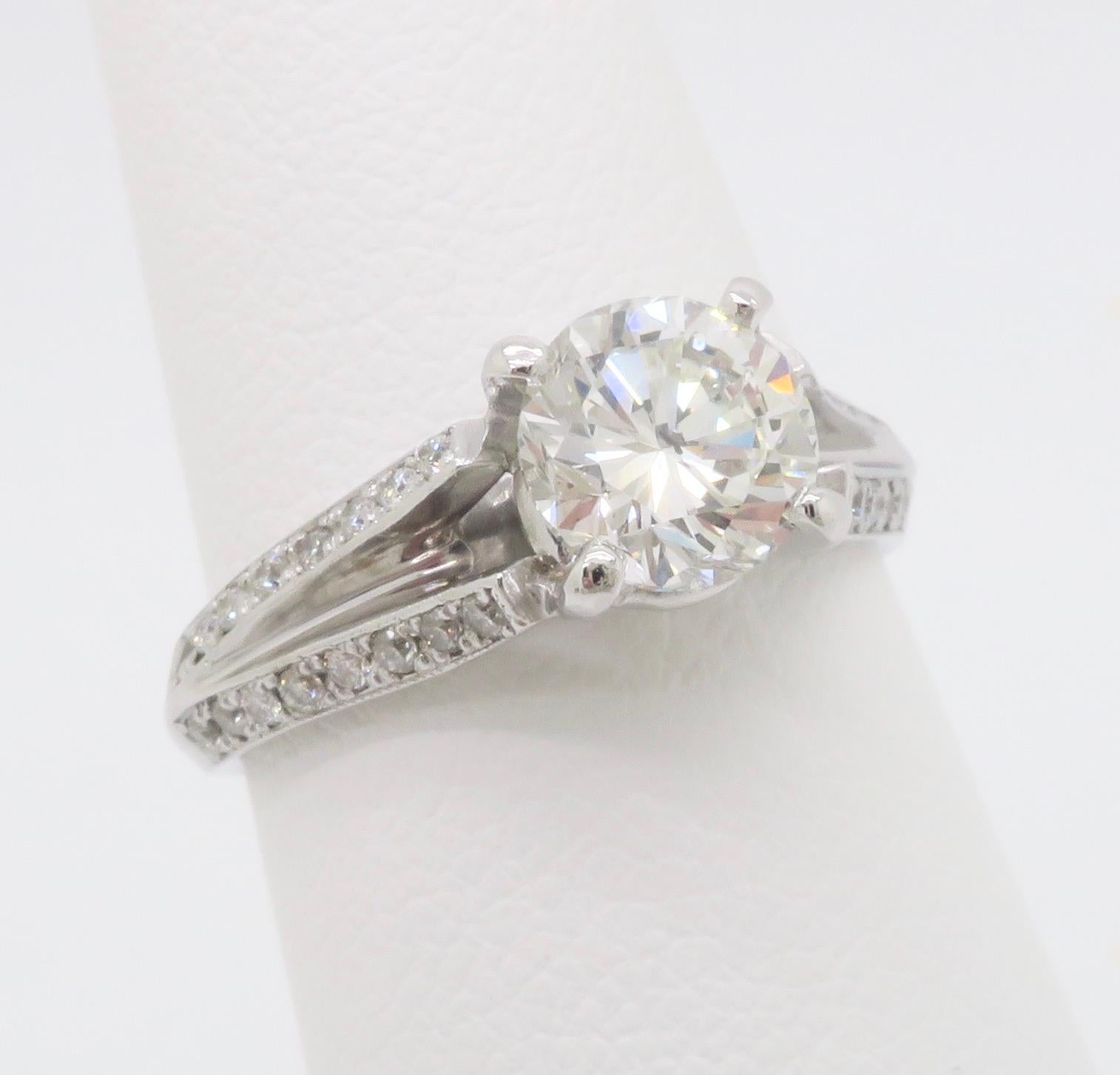 Women's or Men's 1.52CTW Split Shank Style Diamond Ring  For Sale