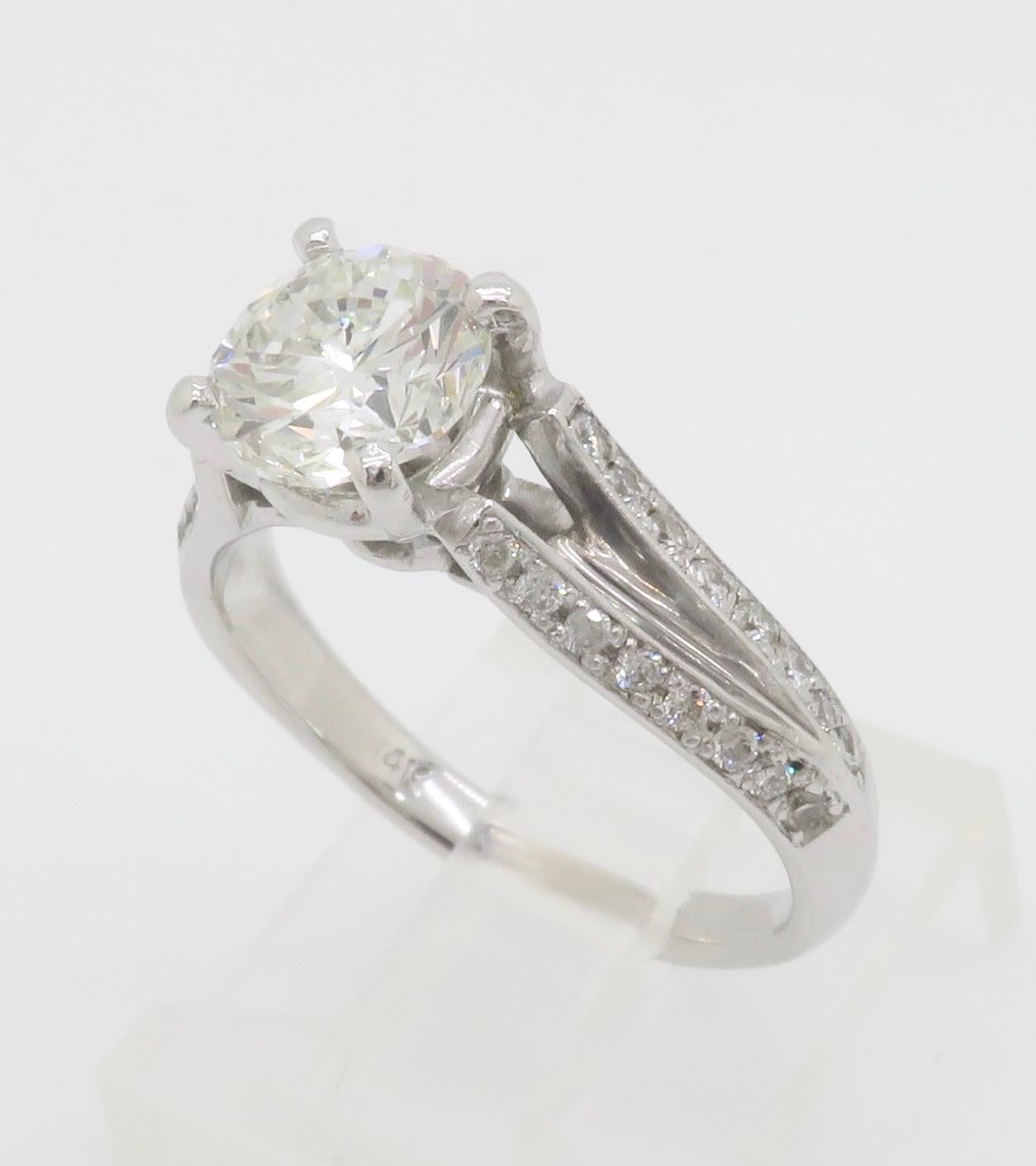 1.52CTW Split Shank Style Diamond Ring  For Sale 4