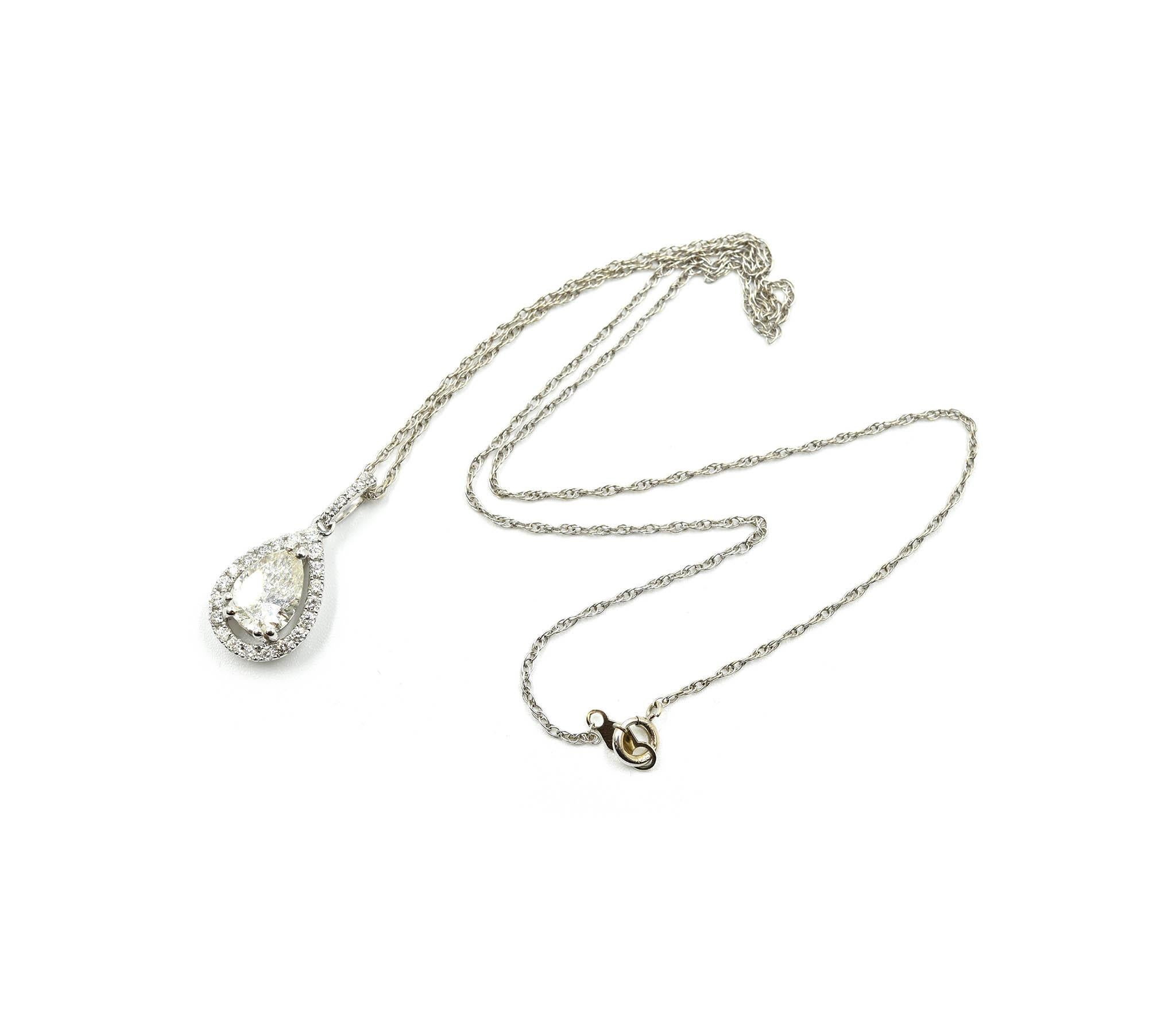 Modern 1.53 Carat Diamond 14 Karat White Gold Pendant Necklace