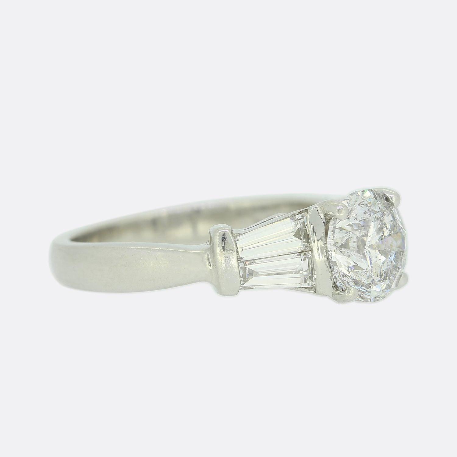 Taille brillant Bague de fiançailles avec diamant de 1,53 carat en vente