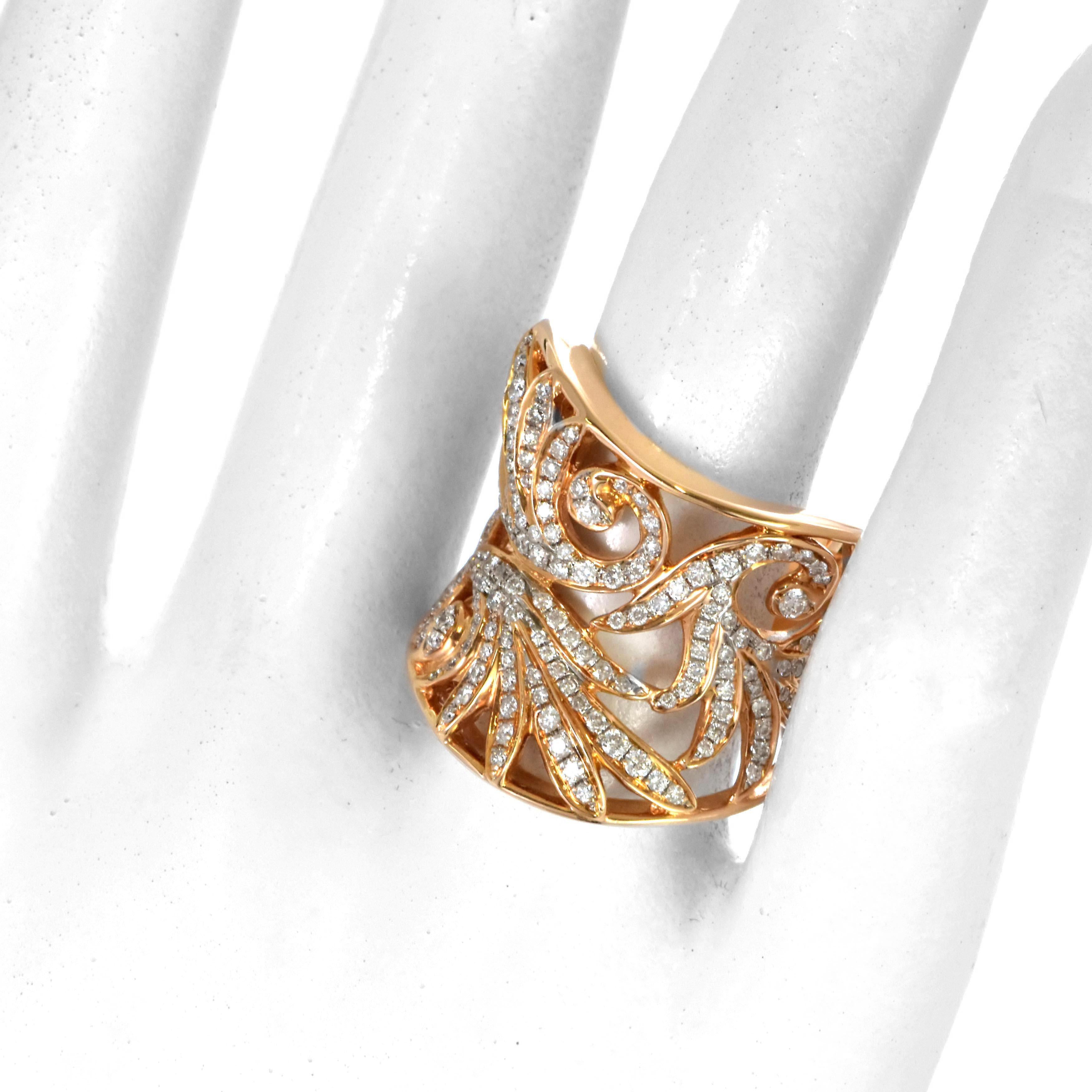 Women's 1.53 Carat Natural Diamonds Cocktail-Cluster Ring Made in 18 Karat Pink Gold For Sale