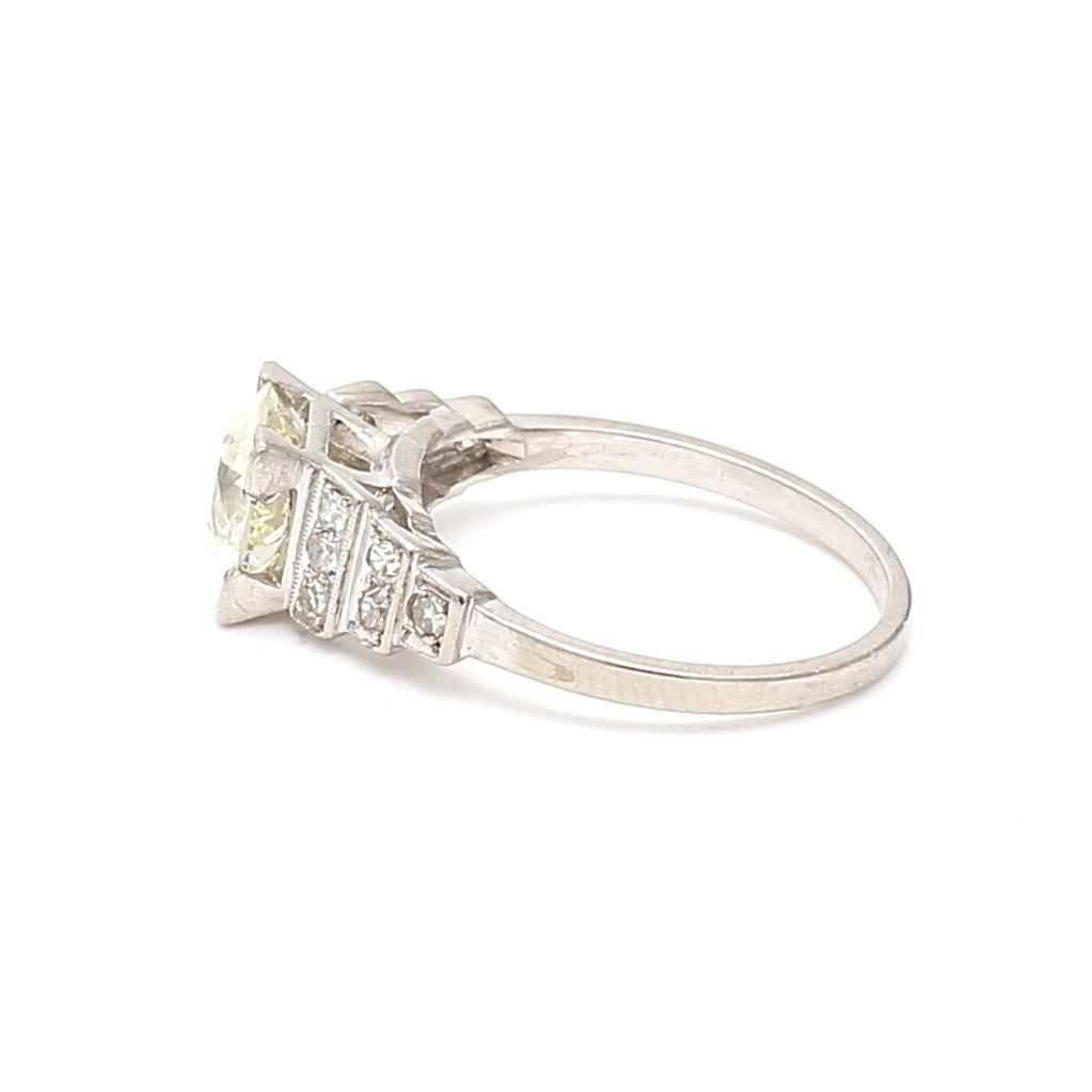 Anillo de compromiso en platino con diamantes talla europea antigua O VS2 de 1,53 quilates en venta 3