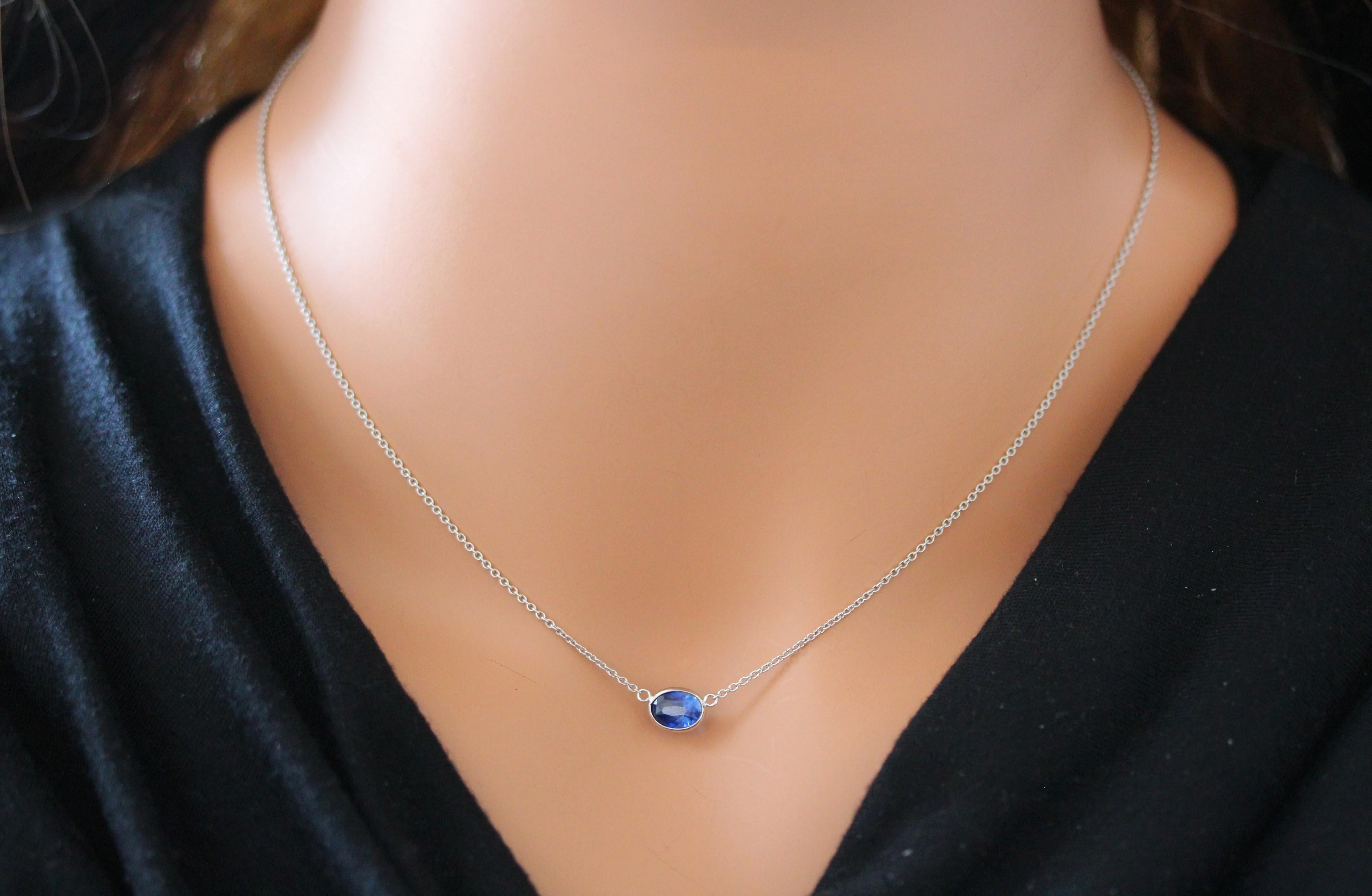 Contemporary 1.53 Carat Oval Sapphire Blue Fashion Necklaces In 14k White Gold For Sale