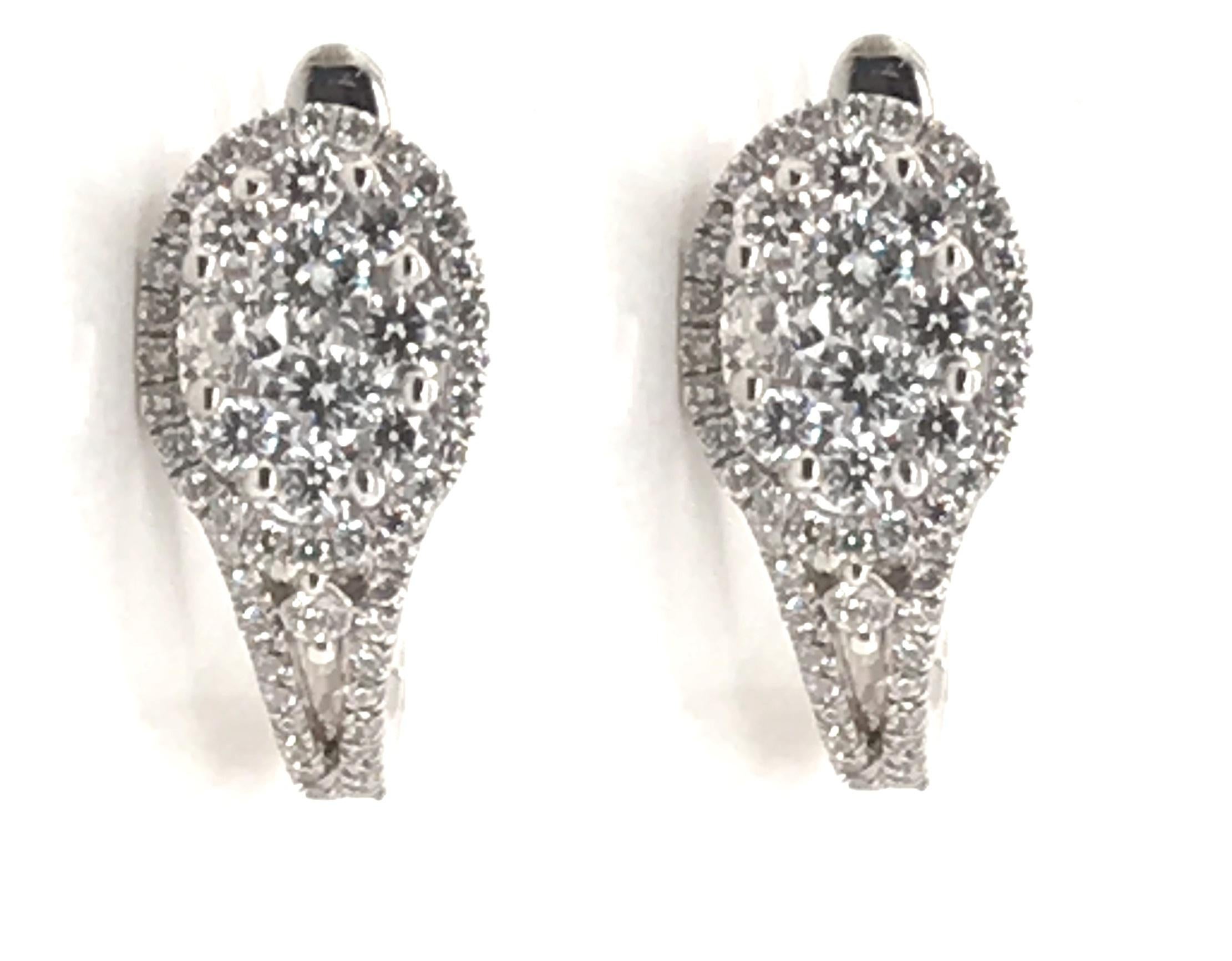 Round Cut 1.53 Carat Oval Shape Round Diamond Earrings with Round Halos For Sale