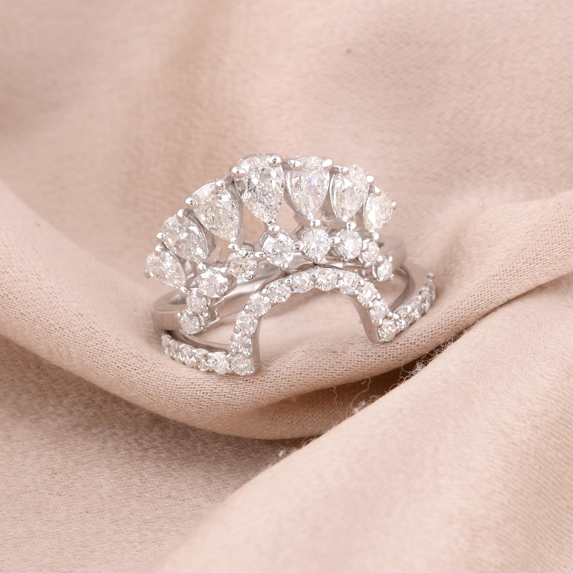 Bague empilable en or blanc 18 carats sertie de diamants ronds et de poire de 1,53 carat Pour femmes en vente