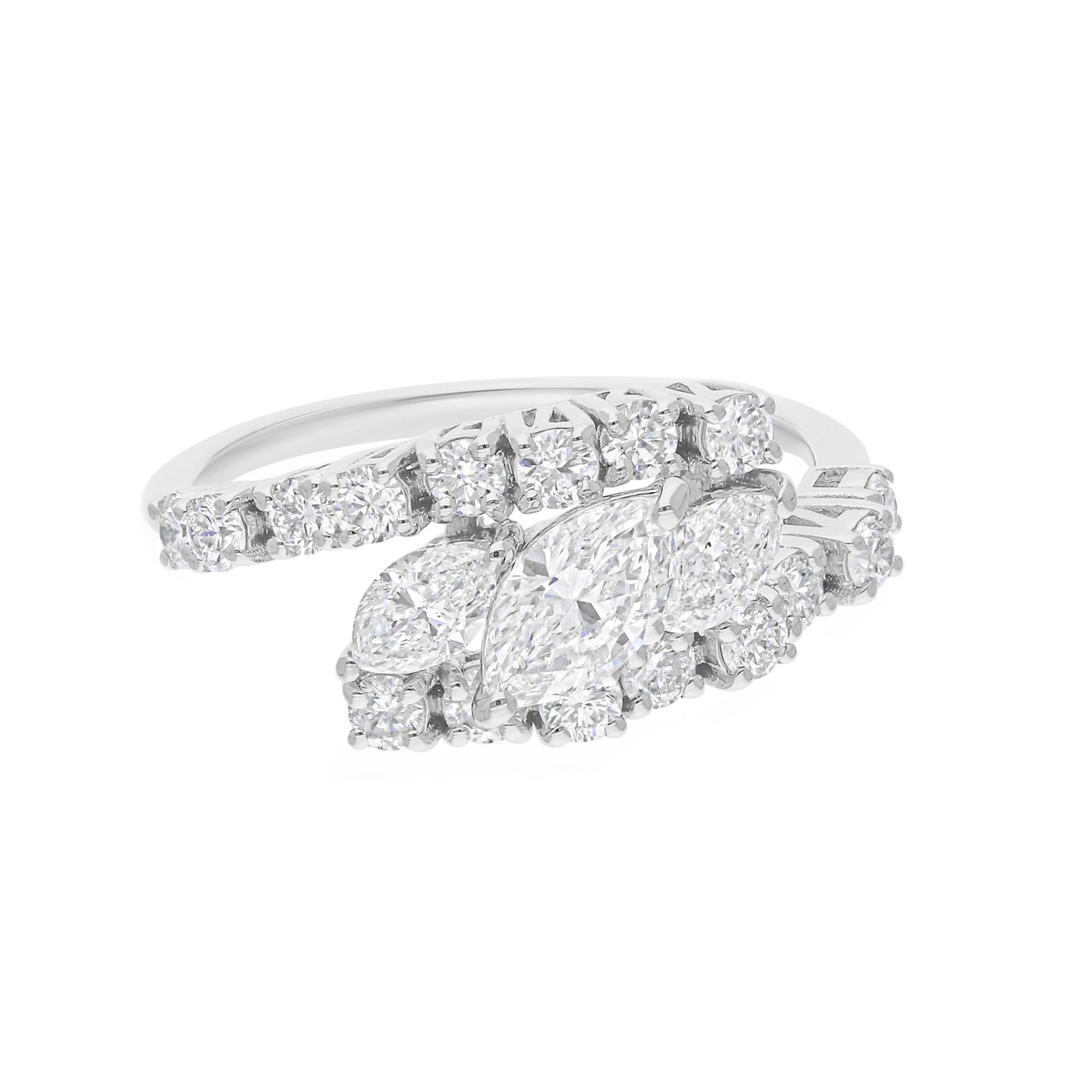 Im Angebot: 1,53 Karat SI Reinheit HI Farbe Marquise Runder Diamantring 18 Karat Weißgold () 6