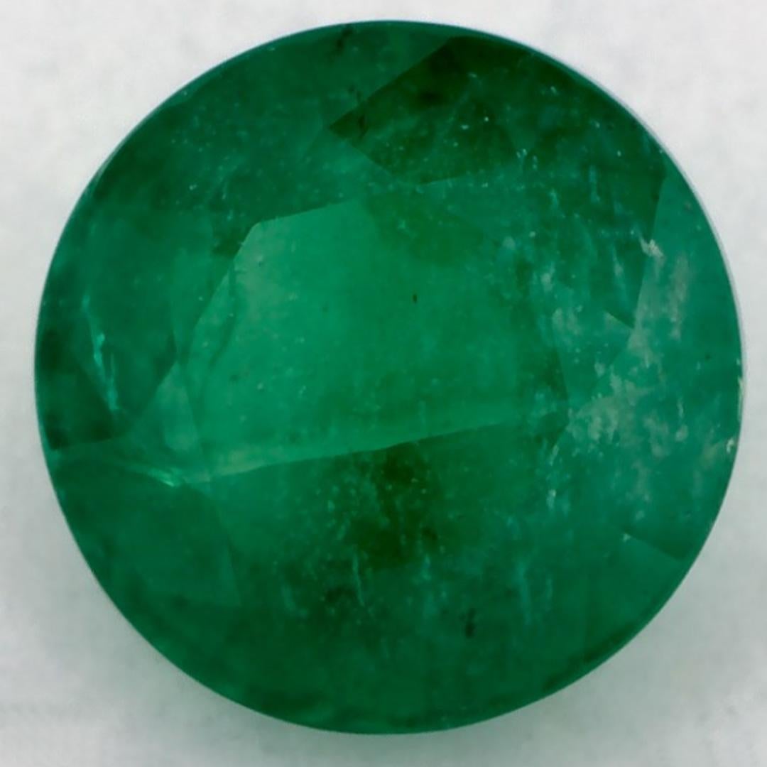 Mit seinem leuchtenden grünen Farbton ist der Geburtsstein für den Mai ein Symbol für neues Wachstum im Frühling. 

Entdecken Sie die lebendige Kollektion von Smaragden, Rubinen und Saphiren in unserem Geschäft, die als lose Edelsteine erhältlich
