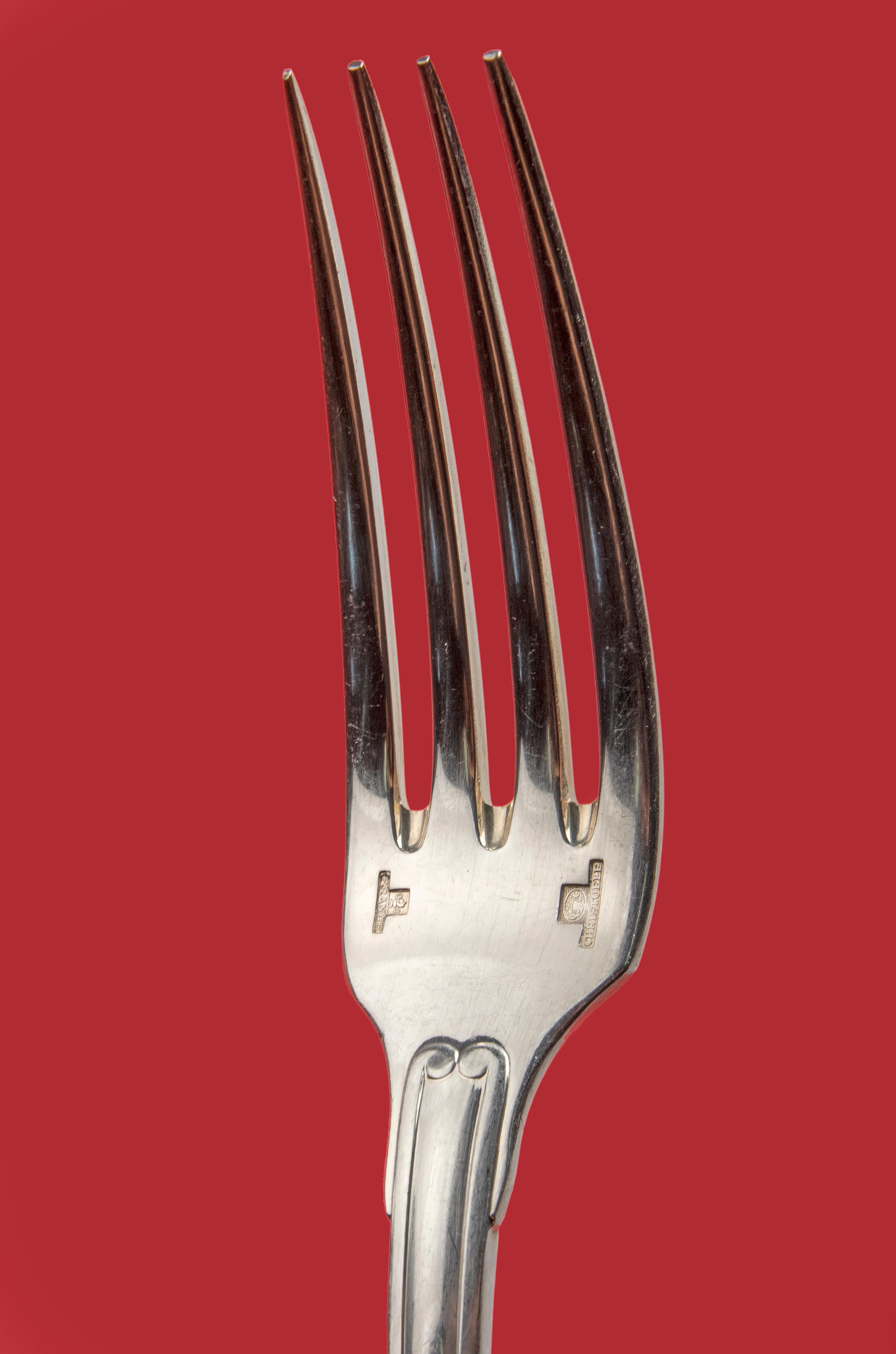 Late 20th Century 115-Piece Set of Silver-Plated Flatware by Christofle Model Vendome Coquille
