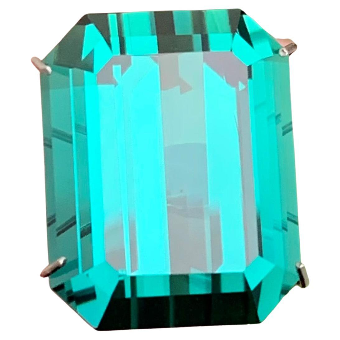 Gemstone Type : Tourmaline
Weight : 15.30 Carats
Dimensions : 15.7x12.3x9 Mm
Origin : Kunar Afghanistan
Clarity : Loupe Clean
Shape: Emerald
Color: Lagoon Green 
Certificate: On Demand
Basically, mint tourmalines are tourmalines with pastel hues of