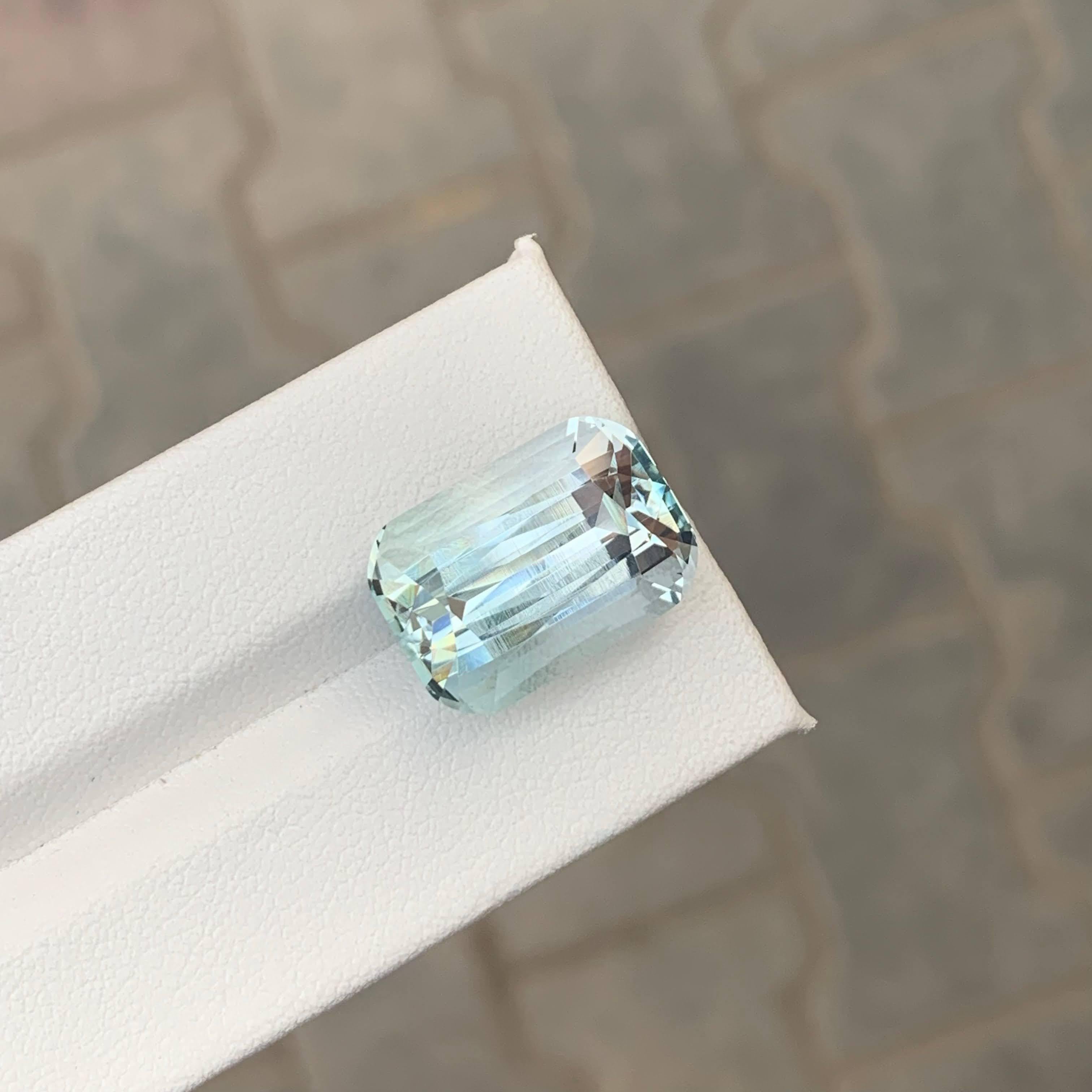 15.30 Karat Natürlicher loser hellblauer Aquamarin im Kissenschliff Pakistanischer Edelstein (Moderne) im Angebot