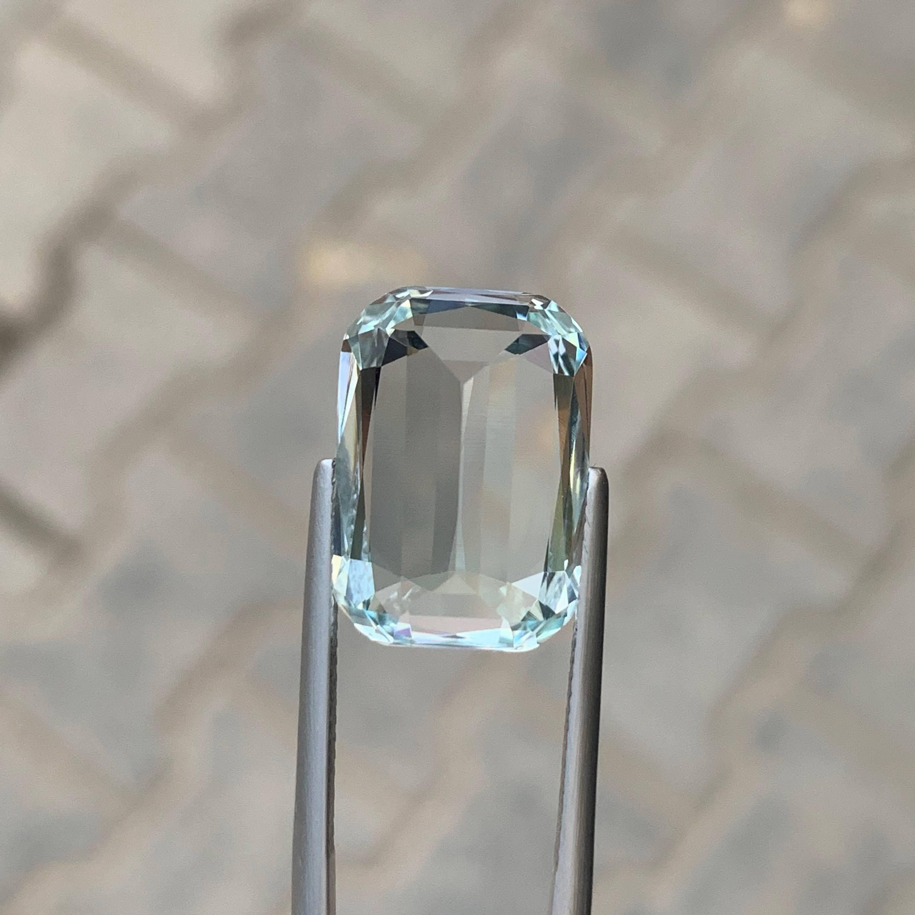 15.30 Karat Natürlicher loser hellblauer Aquamarin im Kissenschliff Pakistanischer Edelstein im Angebot 2