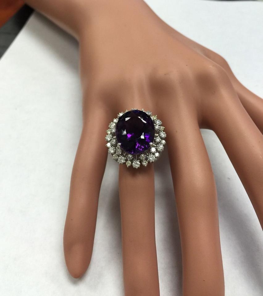 Women's 15.30 Carat Natural Amethyst and Diamond 14 Karat Solid White Gold Ring For Sale